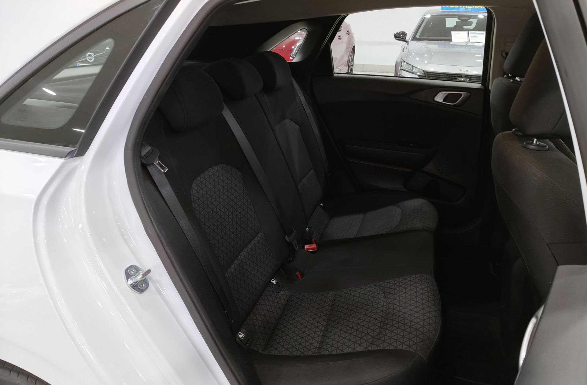 Kia Ceed 1.0 T-GDi Concept - foto 15