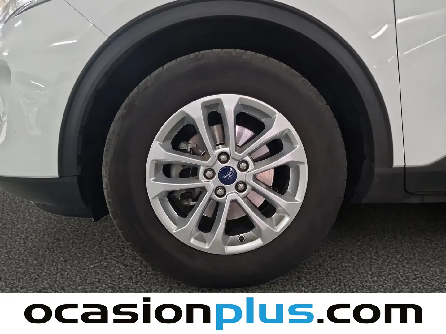 Foto Ford Kuga Ford Kuga 1.5 EcoBlue Titanium (120 CV)