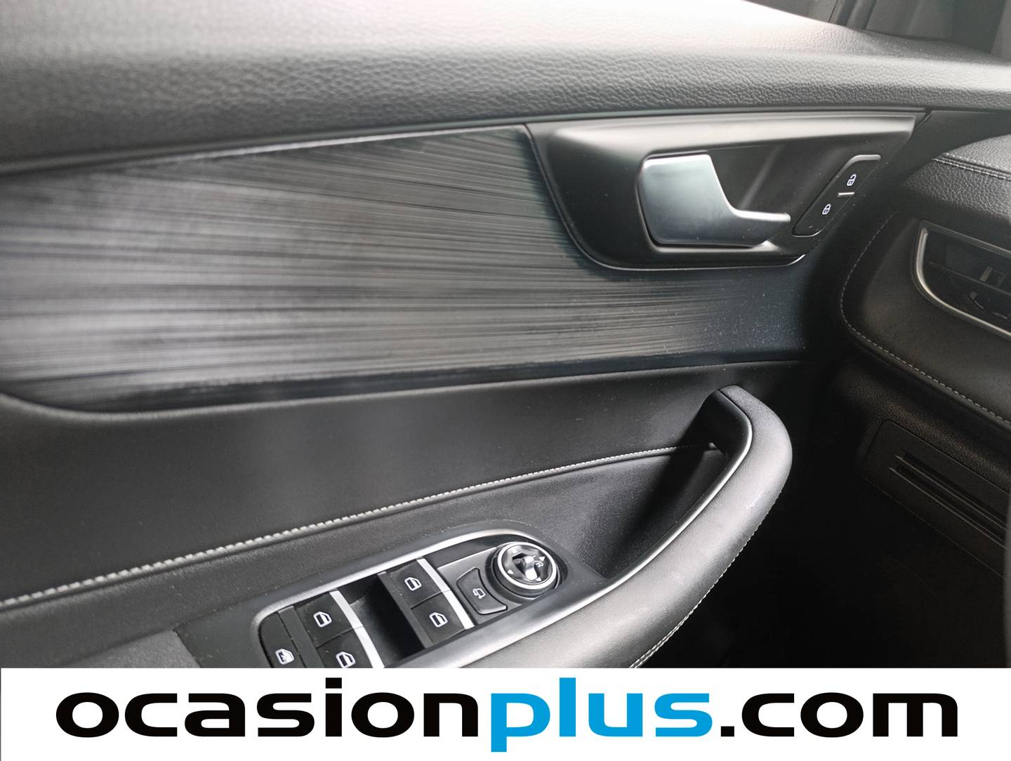 EBRO S400 EBRO S400 1.5 DHE HEV Premium CVT (211 CV) híbrido