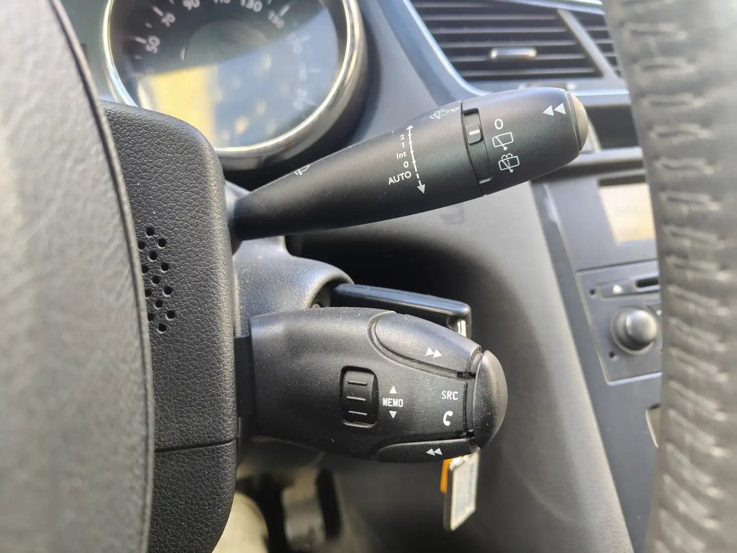 Foto Peugeot 5008 Peugeot 5008 1.6 HDI FAP Premium (110 CV)