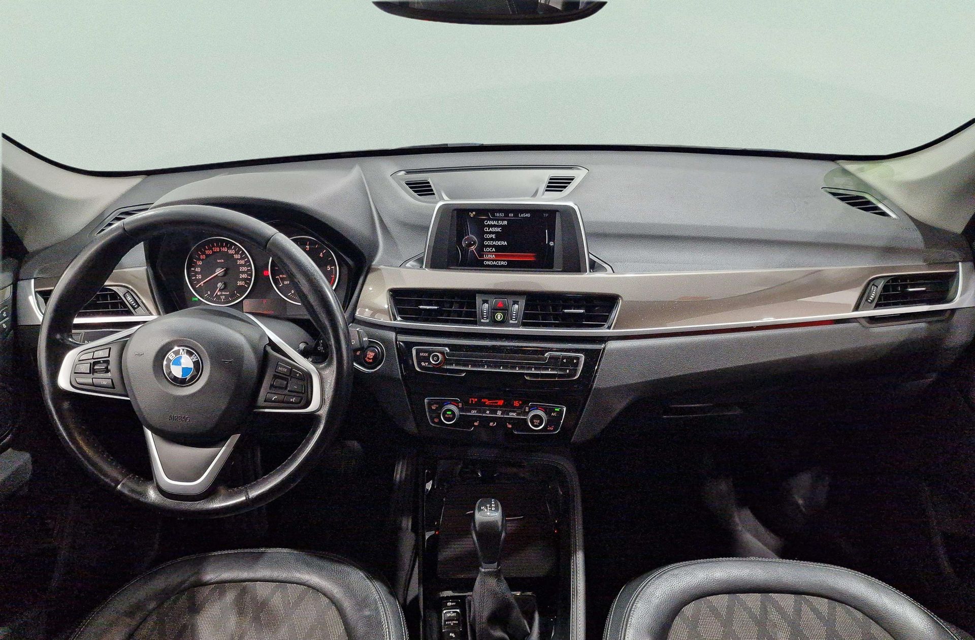 BMW X1 sDrive18d - foto 6