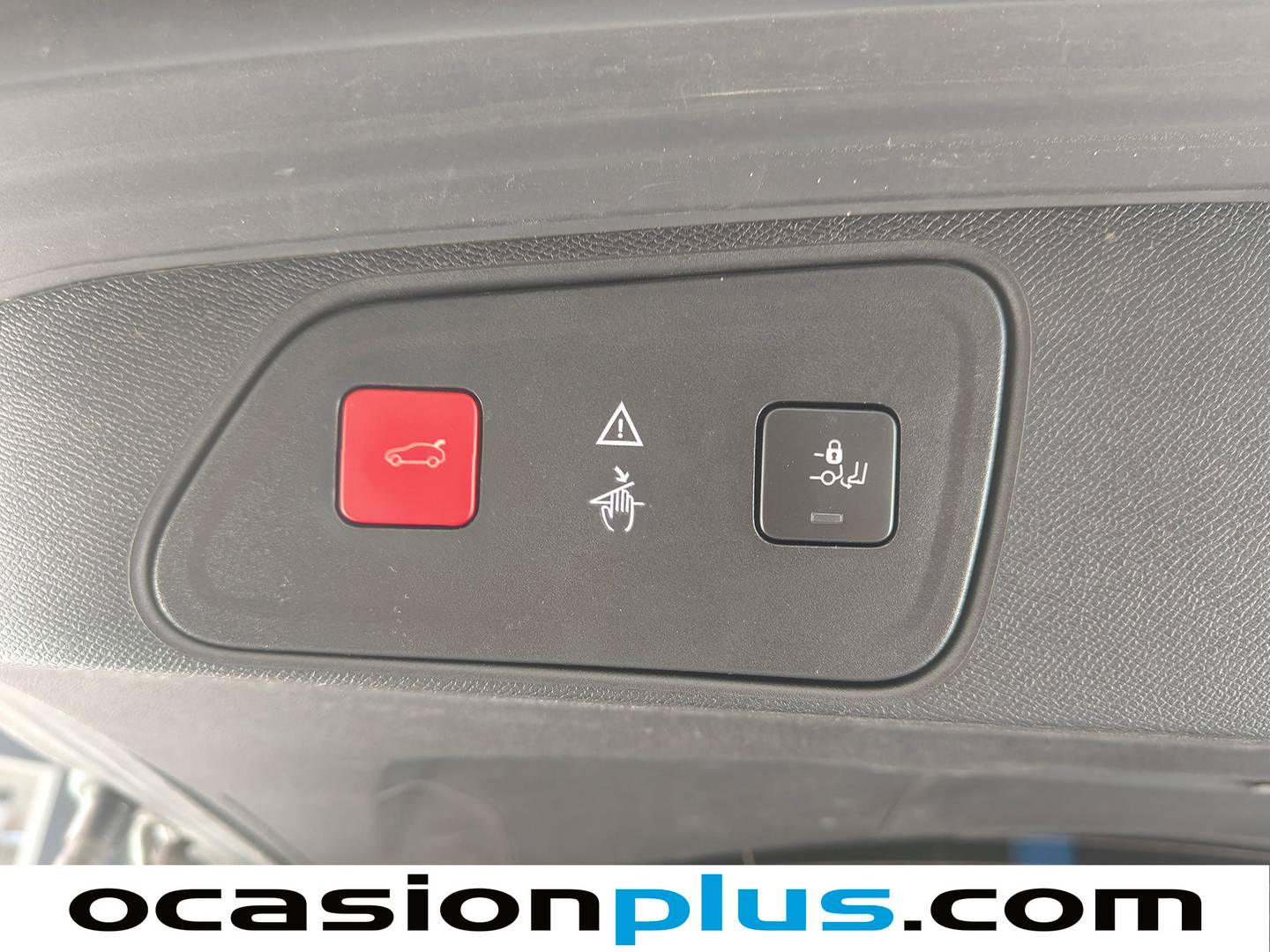 Acabados Peugeot 3008 Peugeot 3008 PureTech 130 S&S GT Line EAT8 (130 CV)