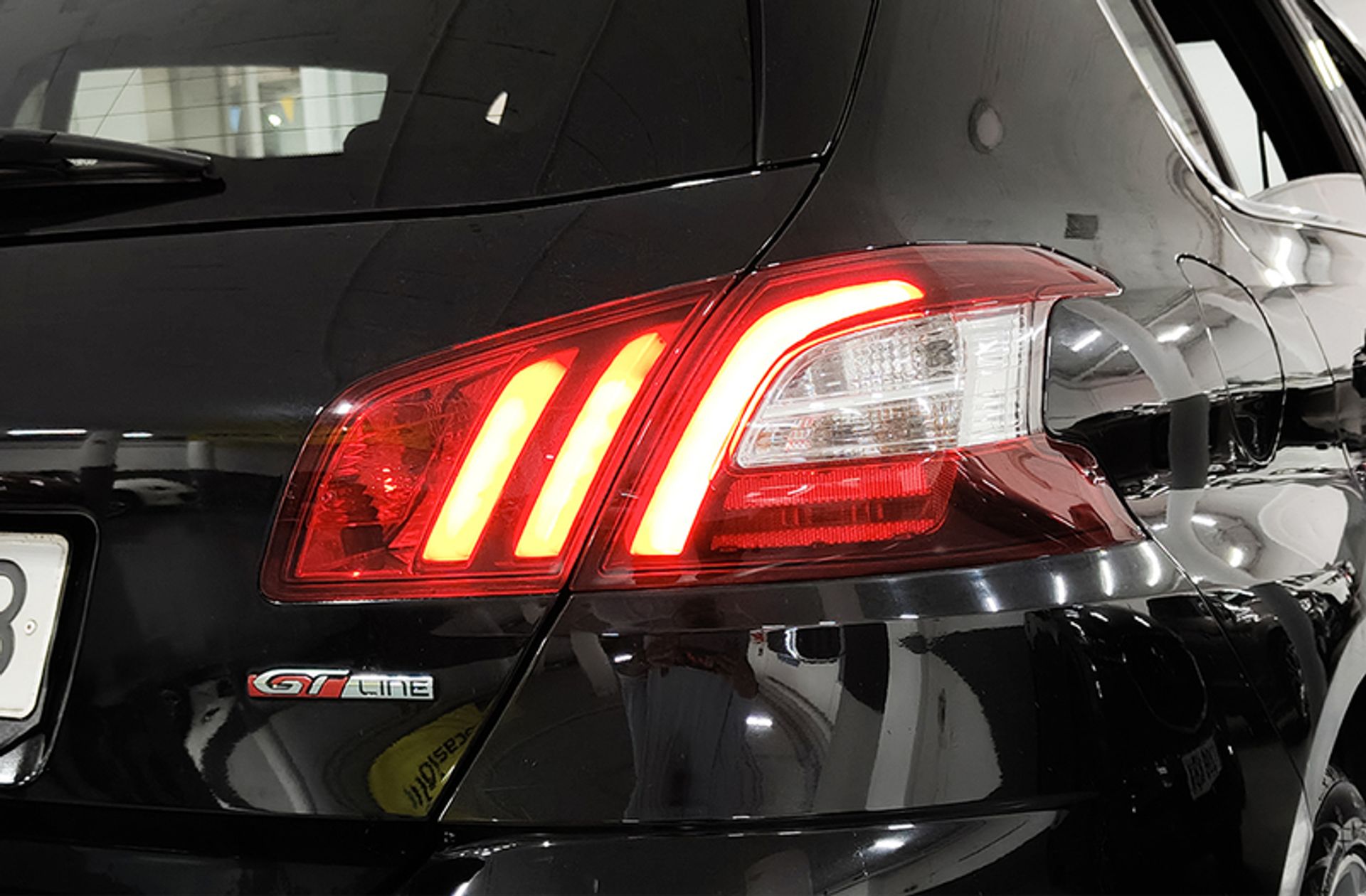 Peugeot 308 1.2 PureTech GT Line - foto 18