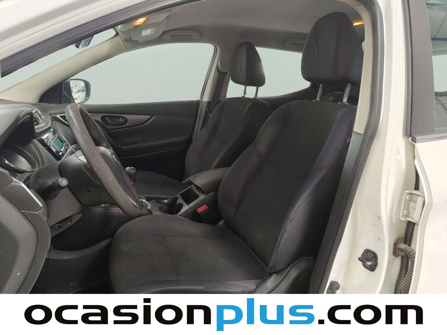 Foto asientos delanteros Nissan QASHQAI Nissan Qashqai dCi 130 Visia 4x4-i (130 CV)
