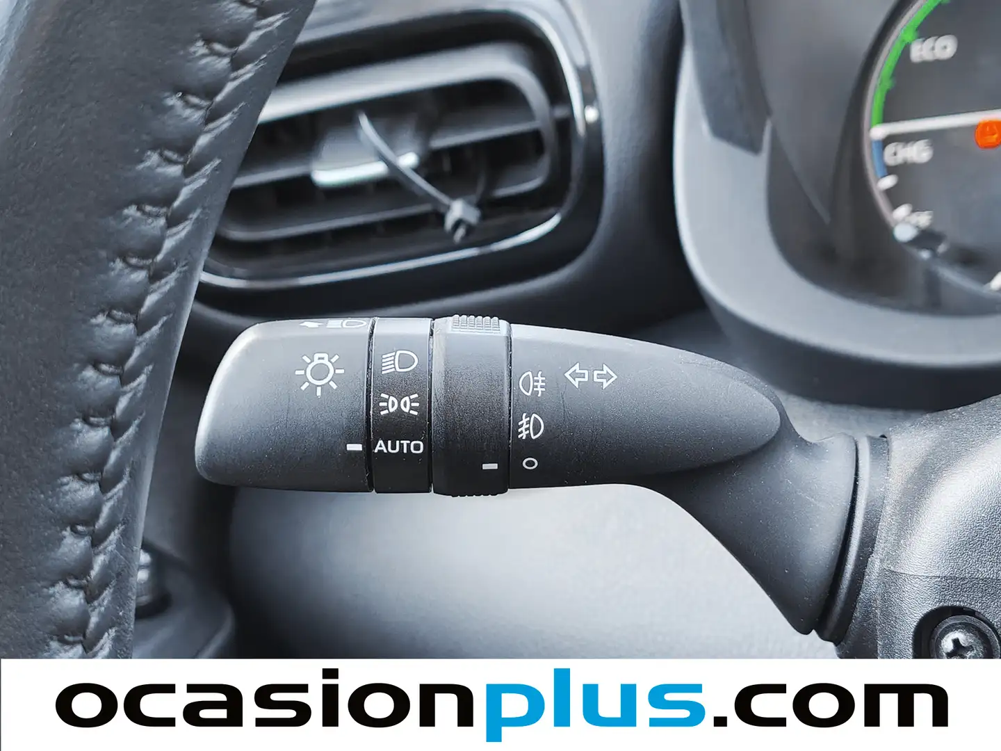 Foto Toyota Yaris Toyota Yaris 120H Business Plus (116 CV)