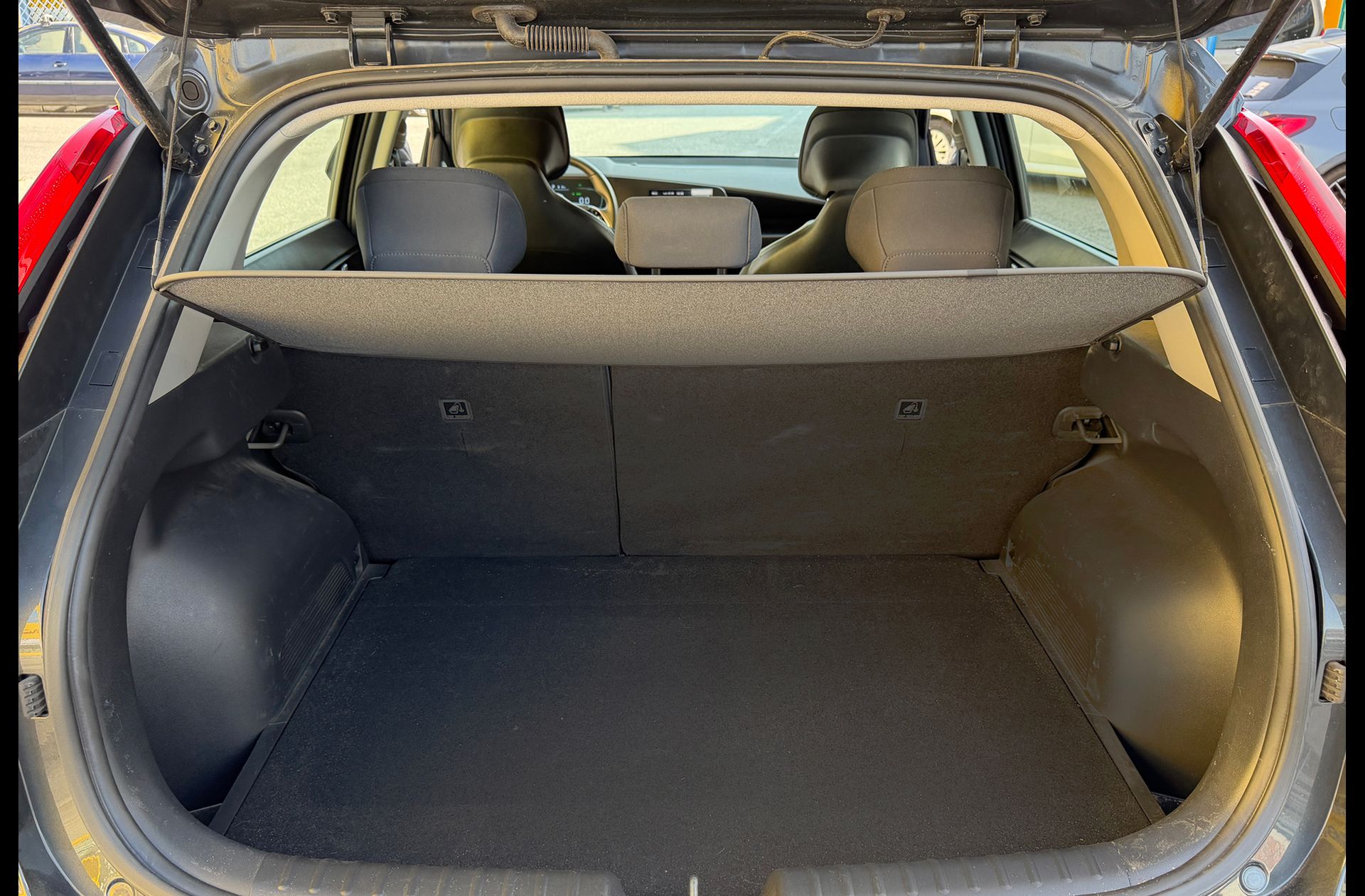Kia Niro 1.6 GDi HEV Concept - foto 15
