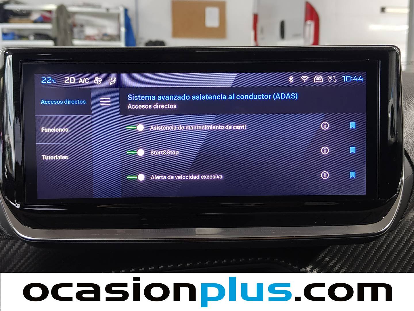 Foto Peugeot 2008 Peugeot 2008 PureTech 130 S&S Allure EAT8 (130 CV)