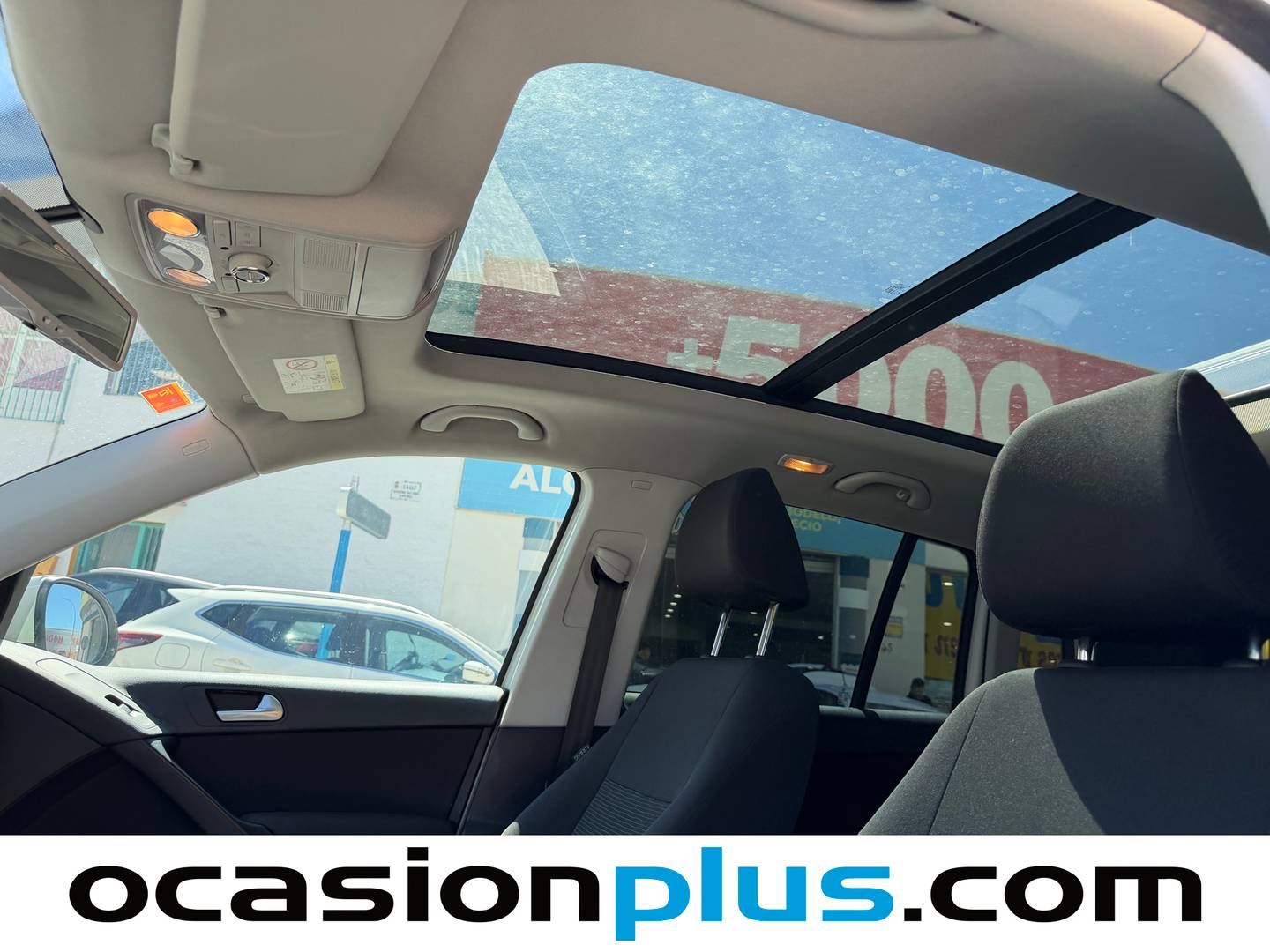 Extras y acabados del Volkswagen Tiguan Volkswagen Tiguan 2.0 TDI BMT 4x2 (110 CV)