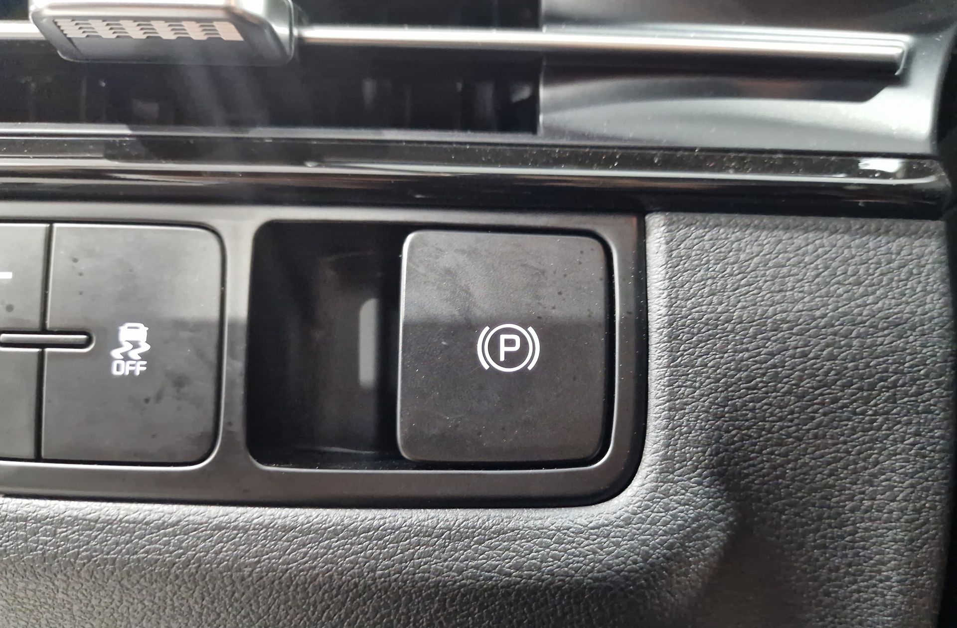 Kia Sportage 1.6 T-GDi Concept 4x2 - foto 27