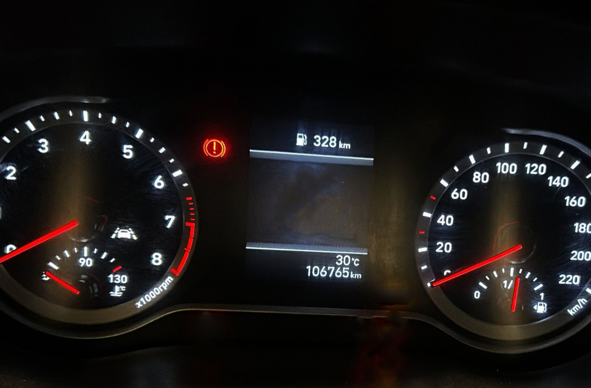 Hyundai i10 1.0 Essence - foto 18