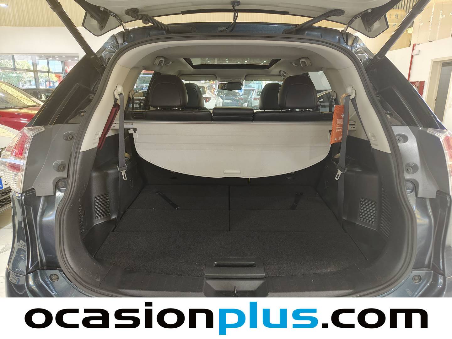 Fotos maletero Nissan X-TRAIL Nissan X-Trail 1.6 dCi Tekna 4x2 (130 CV) 7 Plazas