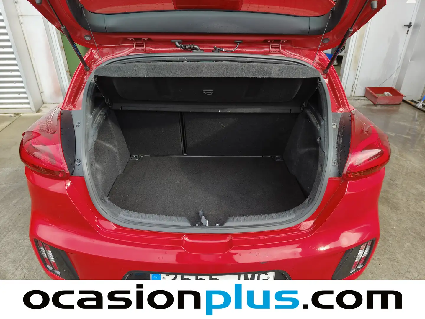 Foto KIA ProCeed Kia ProCeed 1.0 T-GDi GT Line Eco-Dynamics (120 CV)