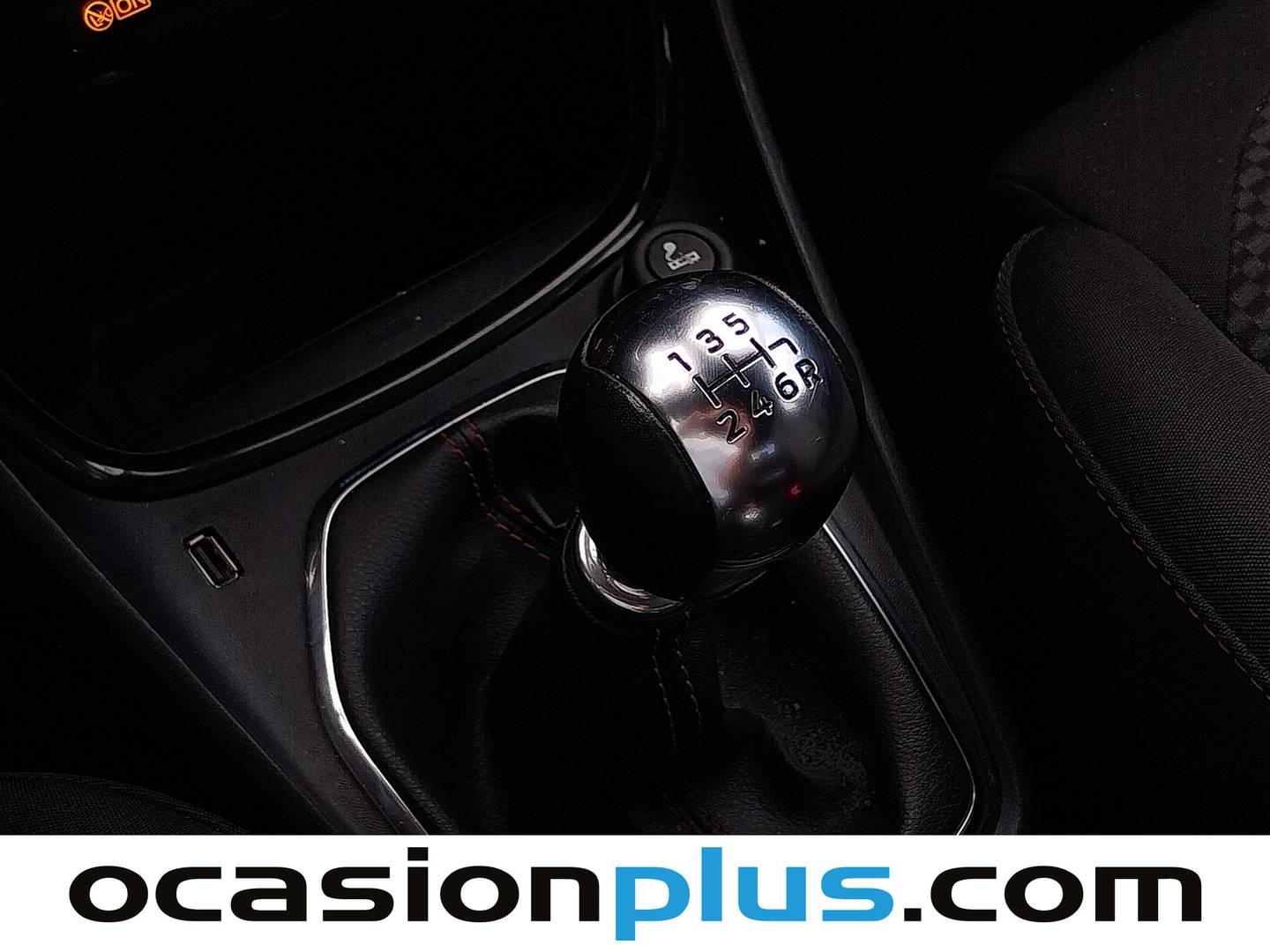 Foto Ford Puma Ford Puma 1.0 EcoBoost MHEV ST-Line  (125 CV)