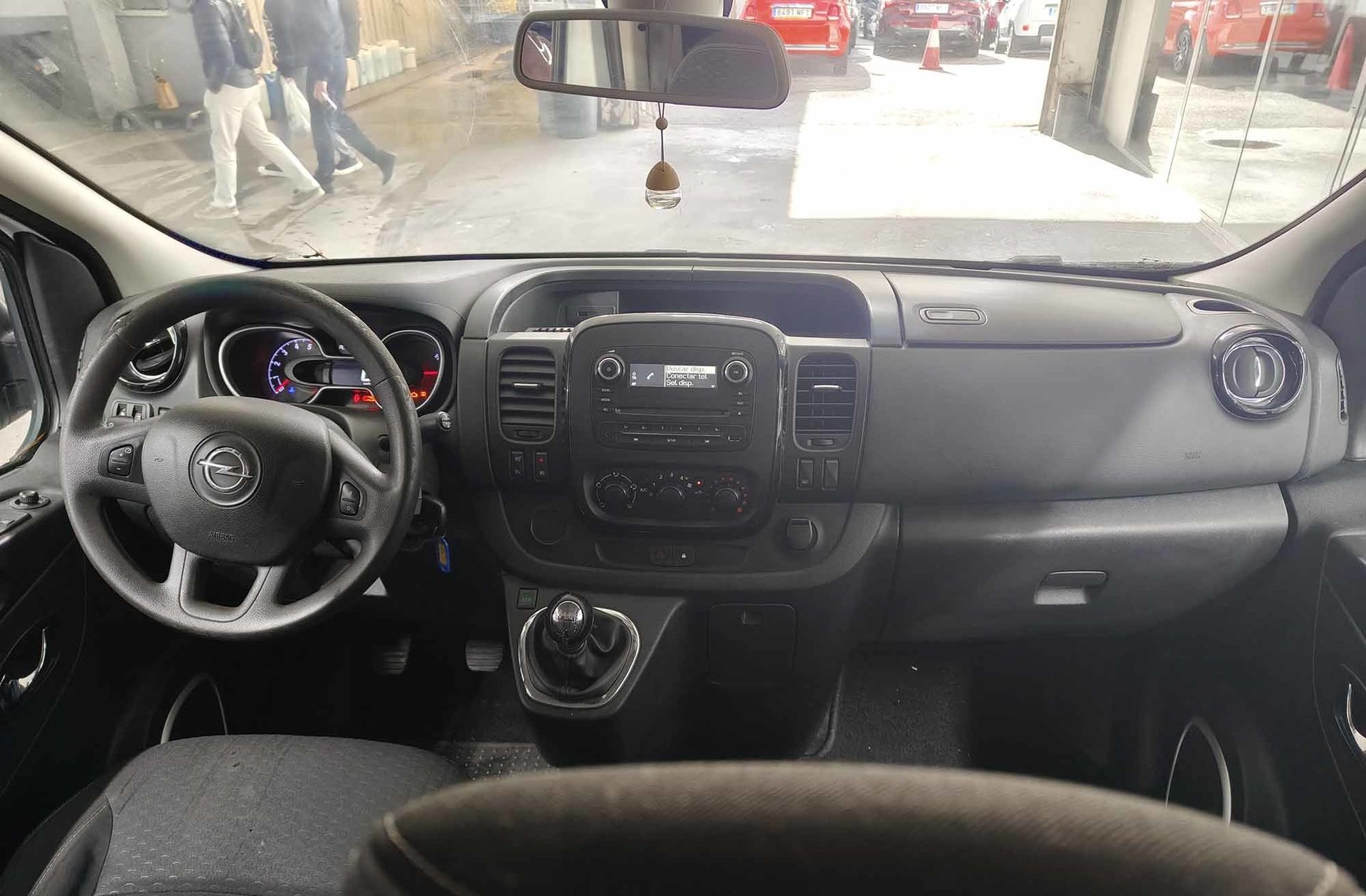 Opel Vivaro Combi 1.6 CDTI L2 2.9t - foto 6