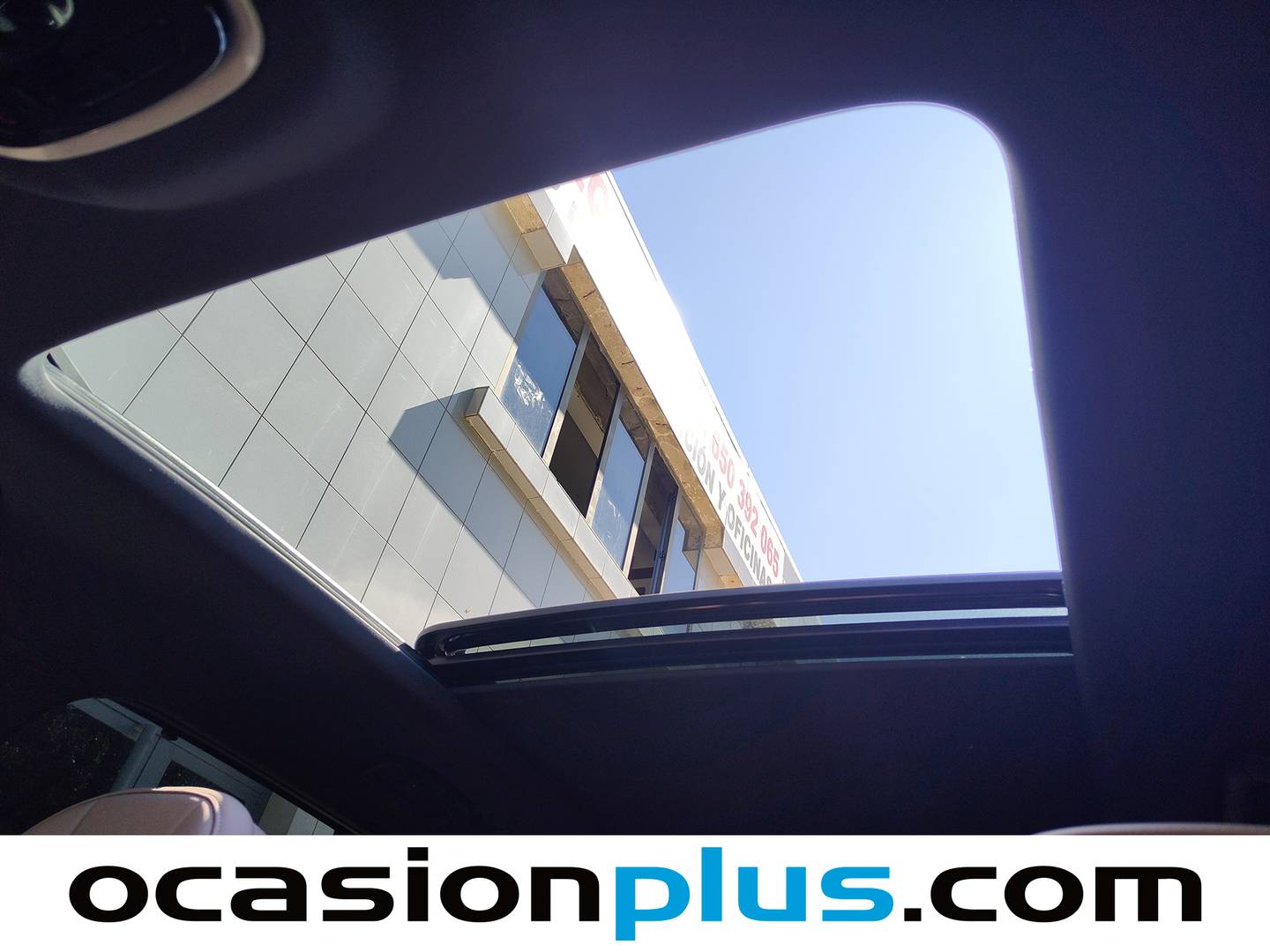 Extras y acabados del EBRO S900 EBRO S900 1.5 TGDI PHEV 3DHT Luxury 4X4 E-CVT (425 CV) 7 Plazas