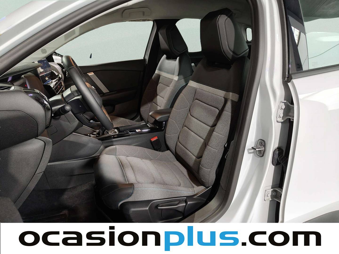 Foto asientos delanteros Citroën C4 Citroen C4 PureTech 130 S&S 6v Plus (131 CV)