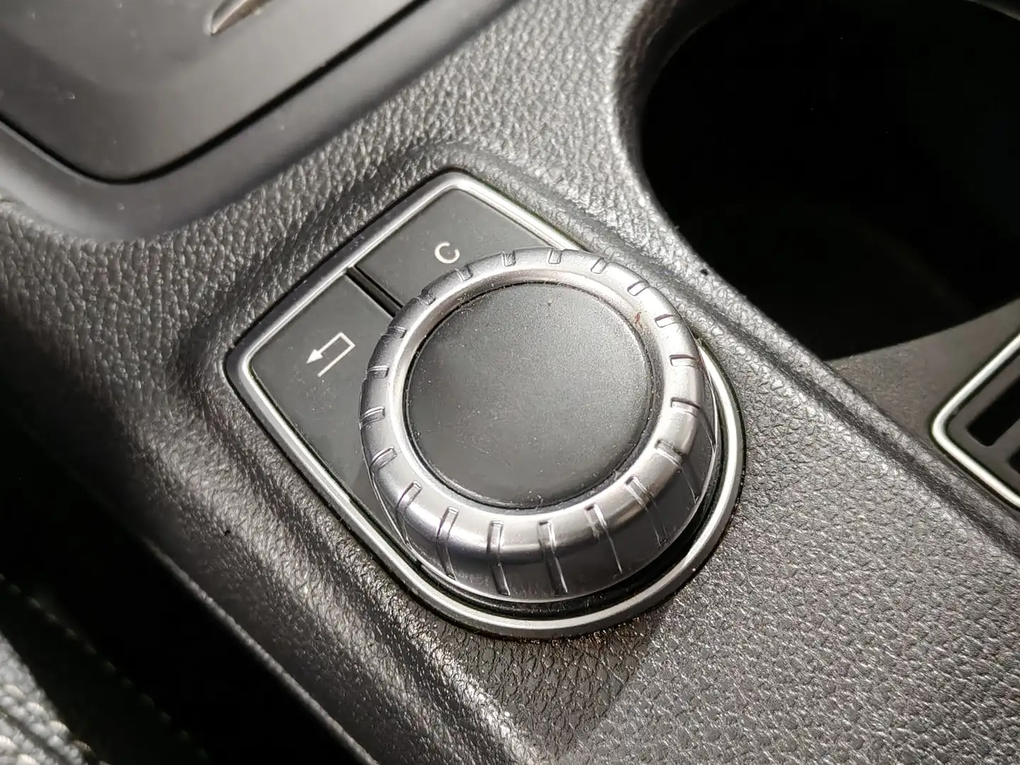 Foto Mercedes GLA Mercedes-Benz GLA GLA 200 CDI Urban (136 CV)