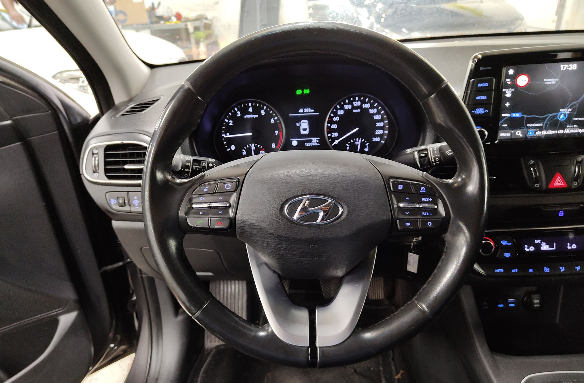 Hyundai i30 1.0 T-GDi Link Fastback - foto 21