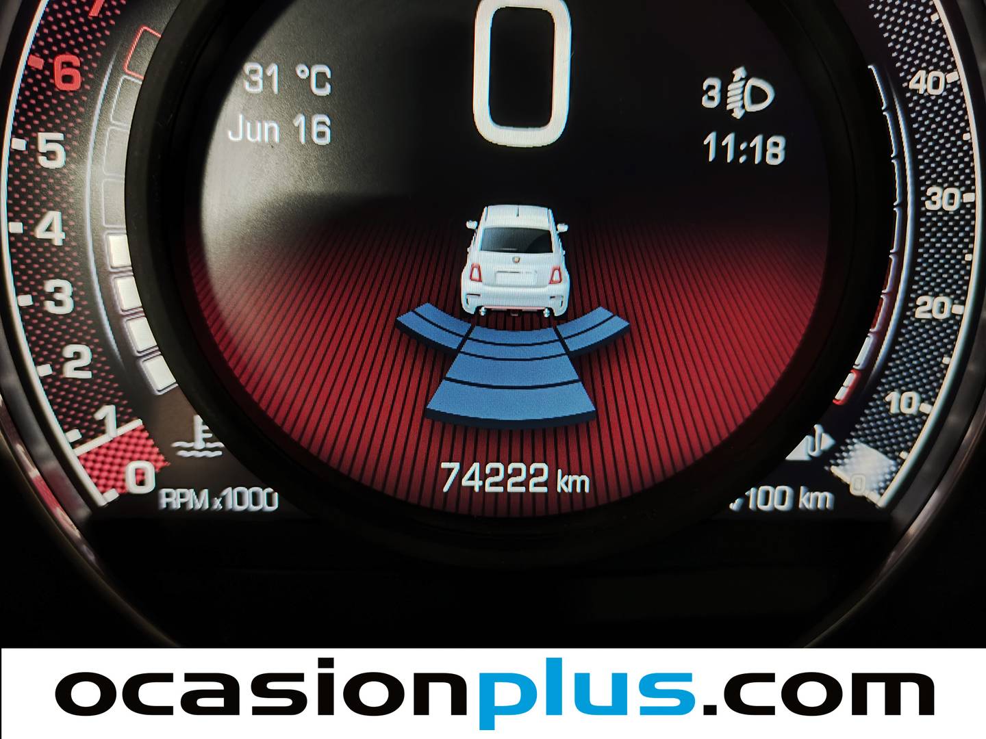 Equipamiento del Abarth 500 Abarth 500 1.4 16v T-Jet 595 (165 CV)