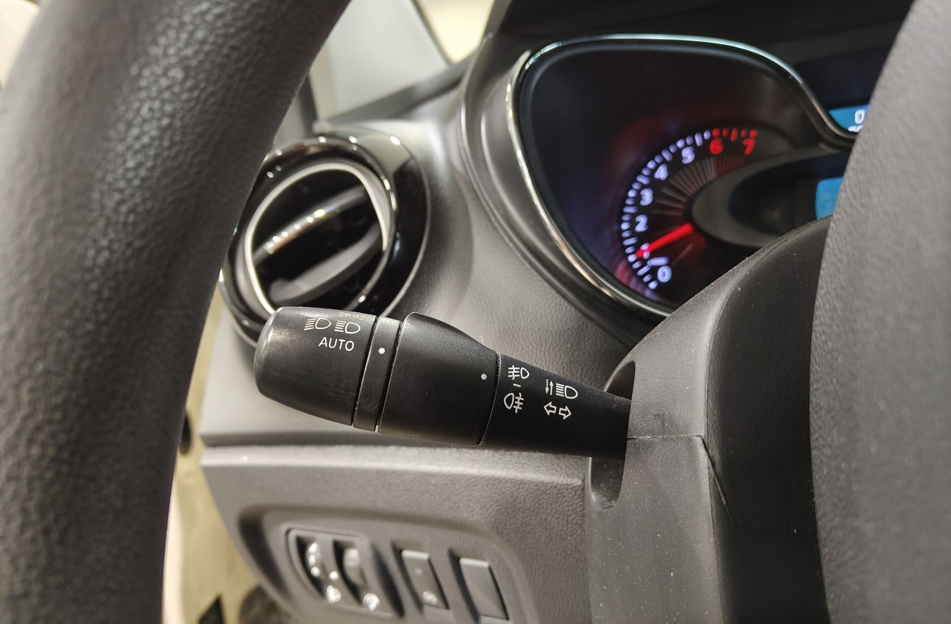 Renault Captur Intens Energy eco2 TCe - foto 19