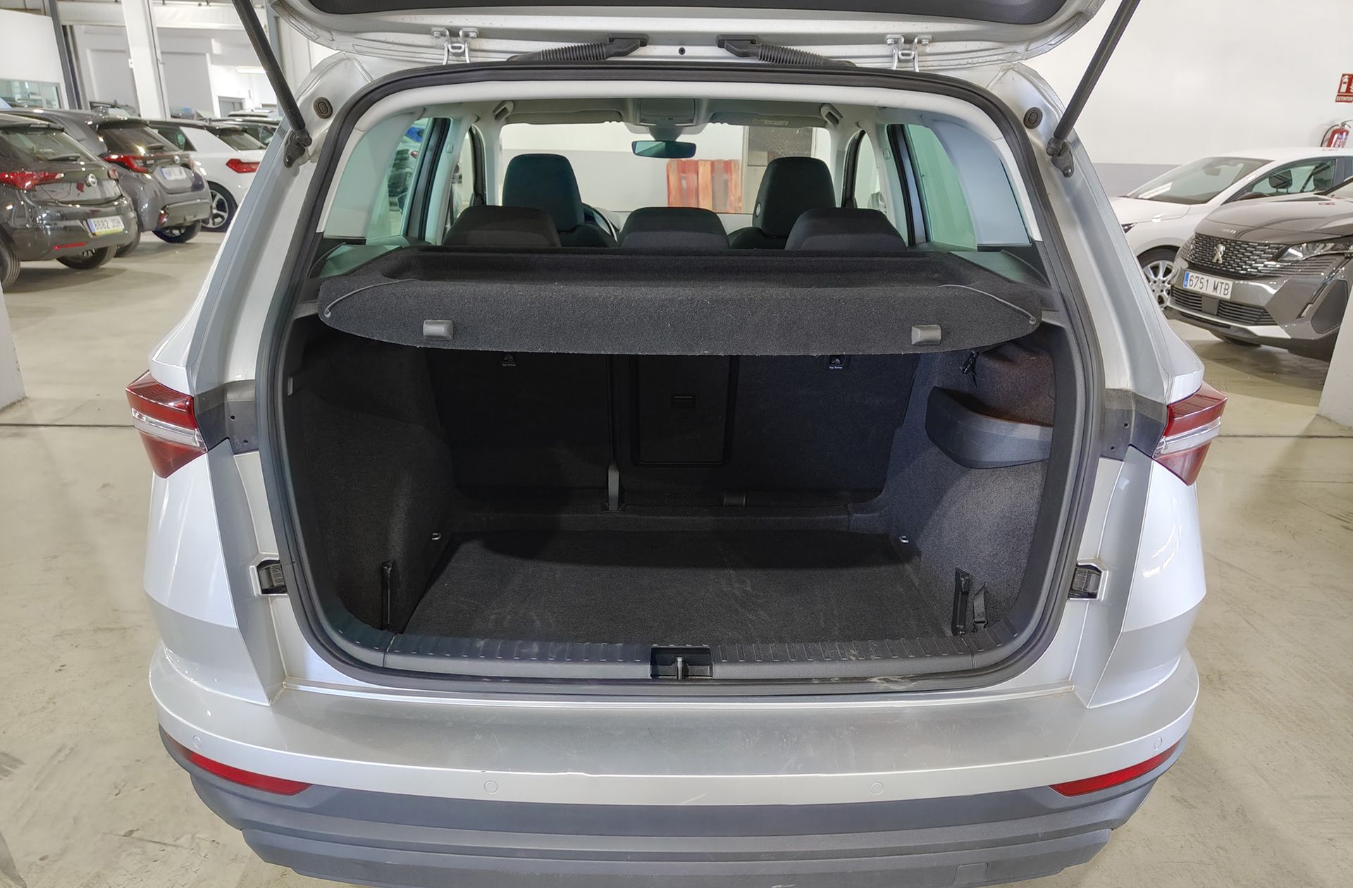 Škoda Karoq 2.0 TDI Ambition - foto 16