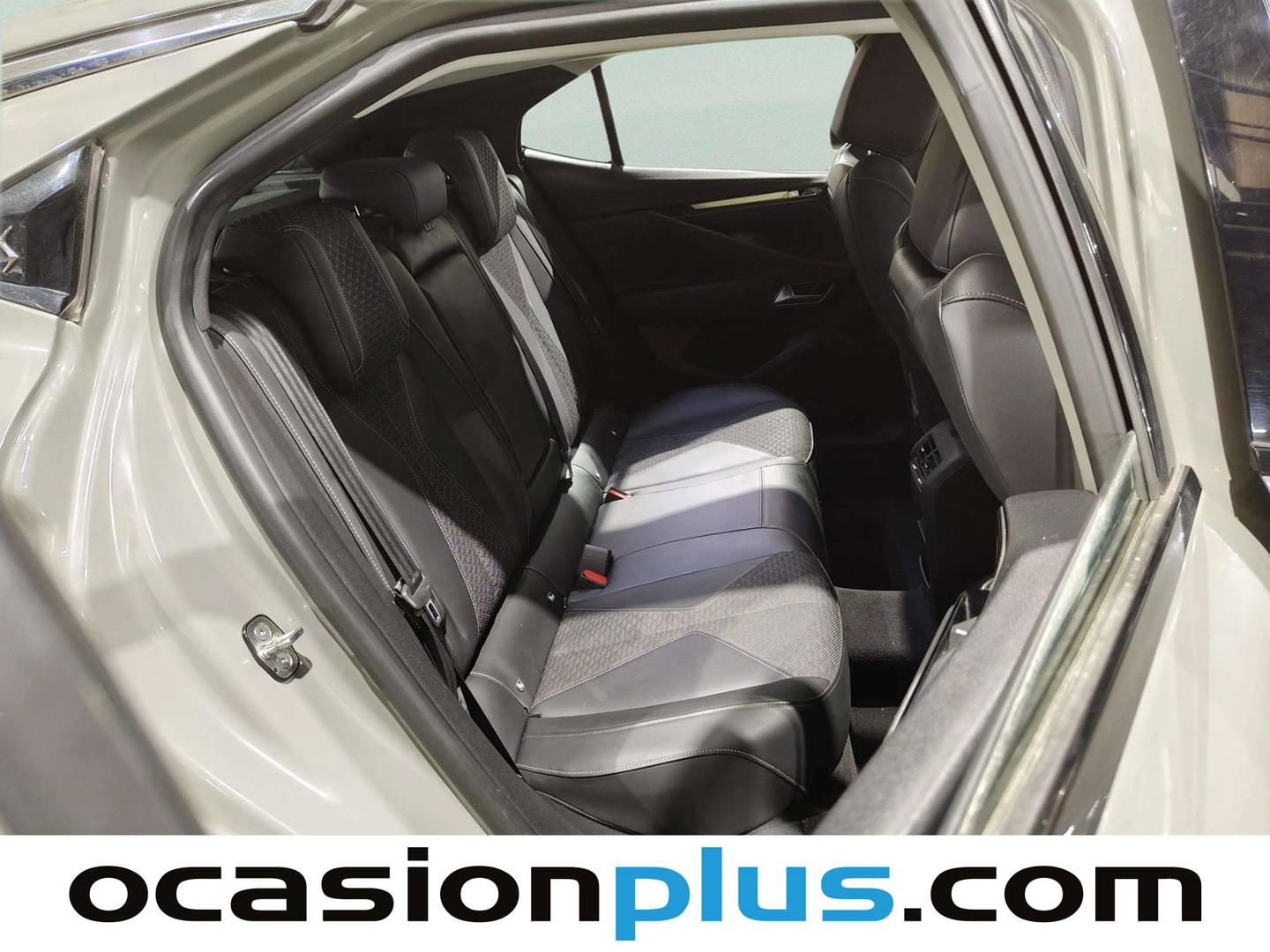 Foto DS DS 4 DS DS4 E-TENSE Trocadero (225 CV)