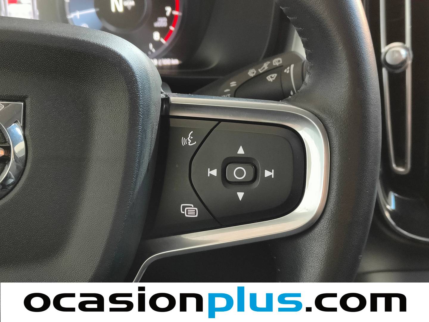 Foto Volvo XC40 Volvo XC40 T3 Momentum (156 CV)