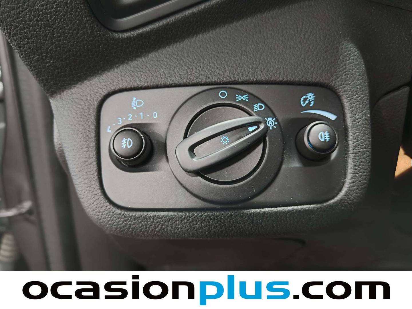 Foto Ford Kuga Ford Kuga 1.5 EcoBoost S&S Trend+ 4x2 (120 CV)