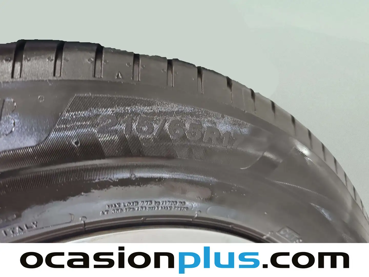 Foto Peugeot 3008 Peugeot 3008 BlueHDI 130 S&S Active EAT8  (130 CV)