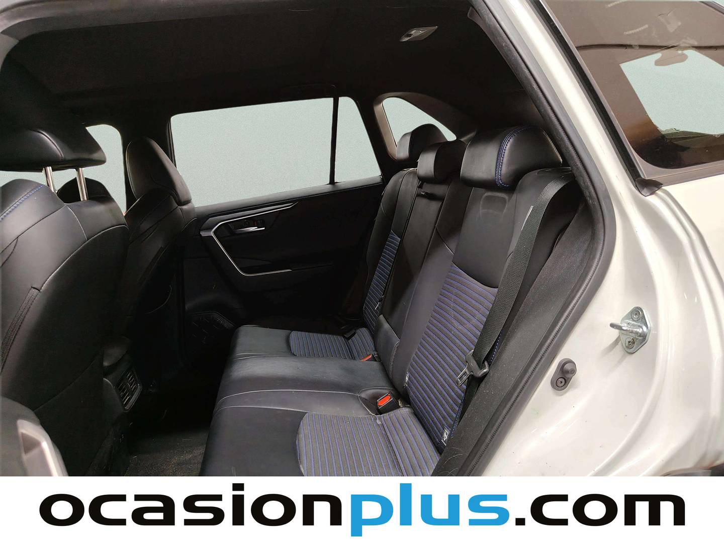 Foto asientos traseros Toyota Rav4 Toyota Rav4 2.5 hybrid 220H Style e-CVT (218 CV)