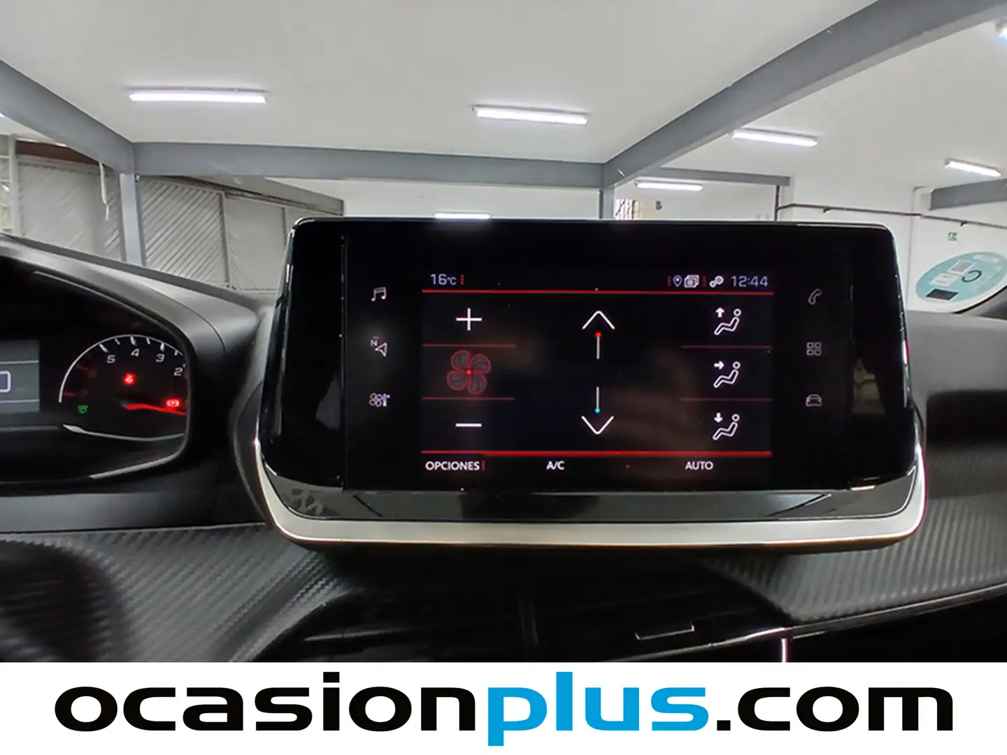 Foto Peugeot 2008 Peugeot 2008 PureTech 100 S&S Allure (100 CV)