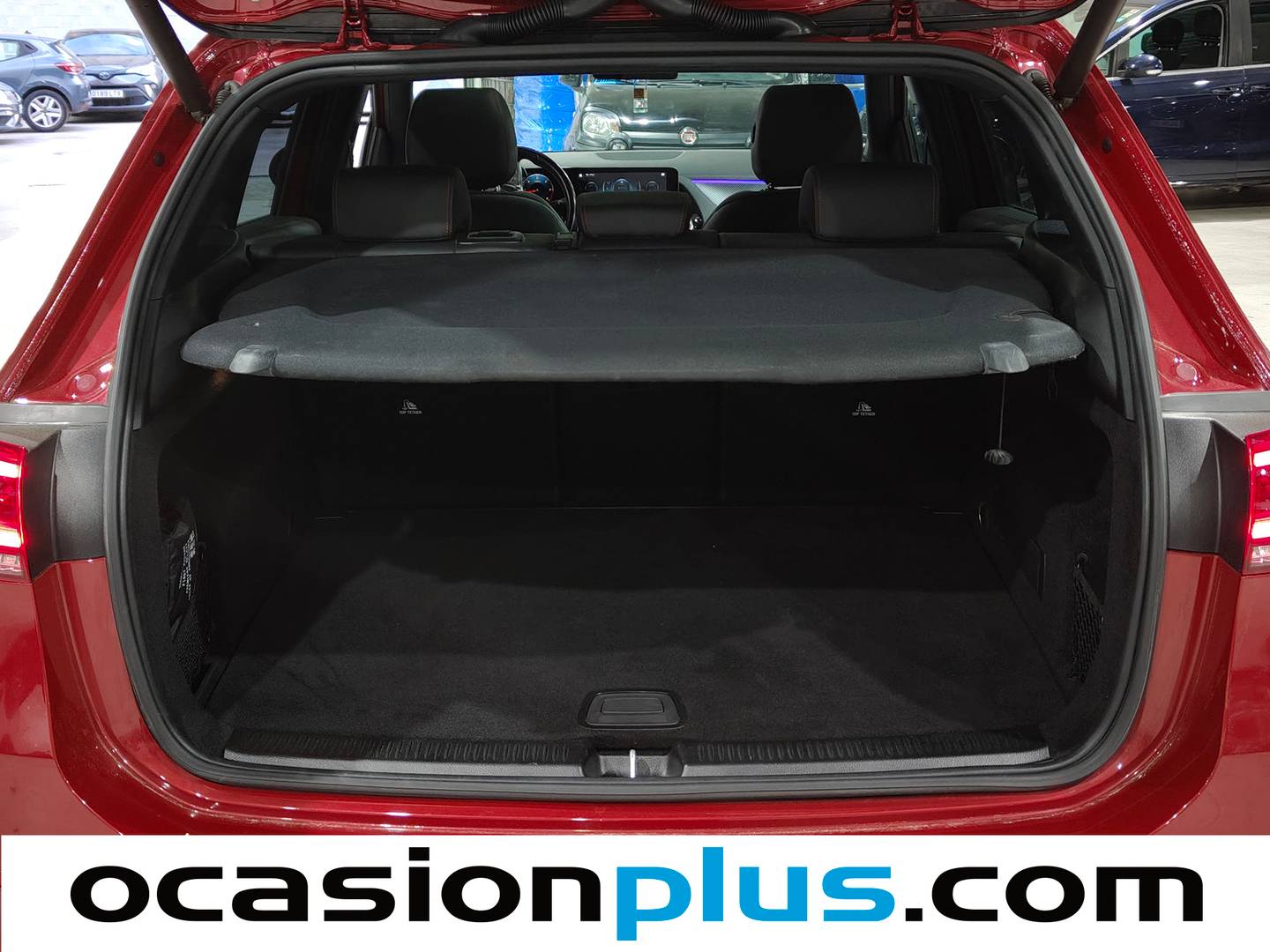 Fotos maletero Mercedes Clase B Mercedes-Benz Clase B 200 d  (150 CV) Pack AMG