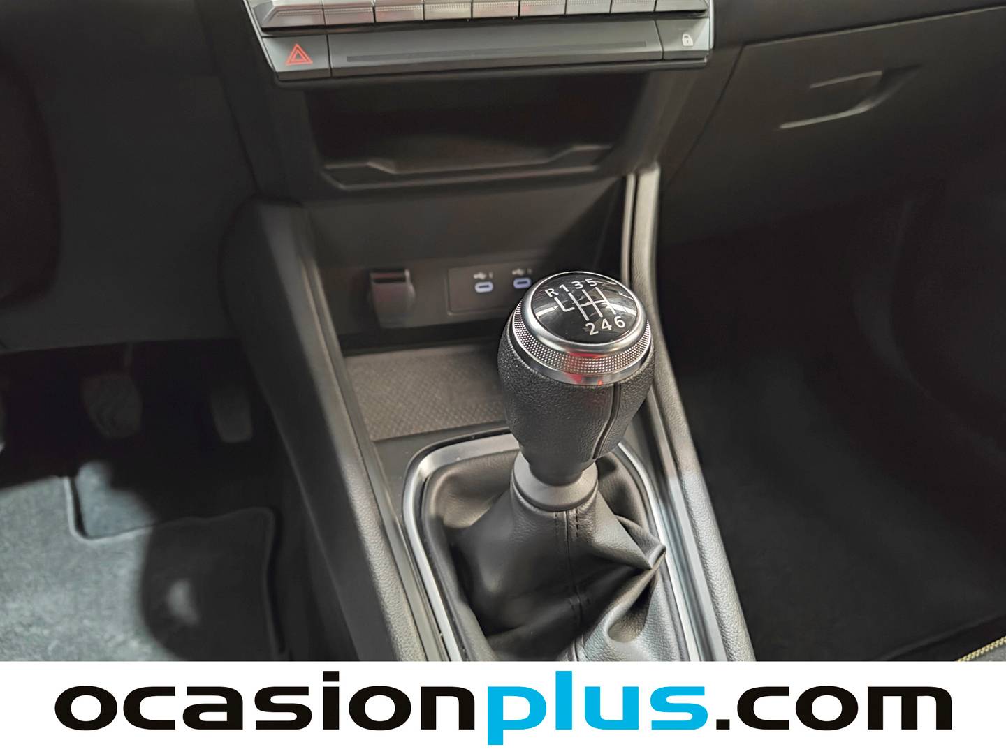 Foto Mitsubishi ASX Mitsubishi ASX 130T MHEV Kaiteki (140 CV)