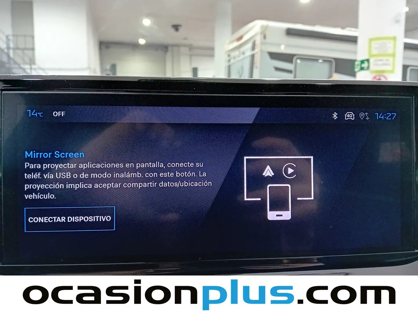 Foto Peugeot 2008 Peugeot 2008 Allure Hybrid eDCS6 (145 CV)