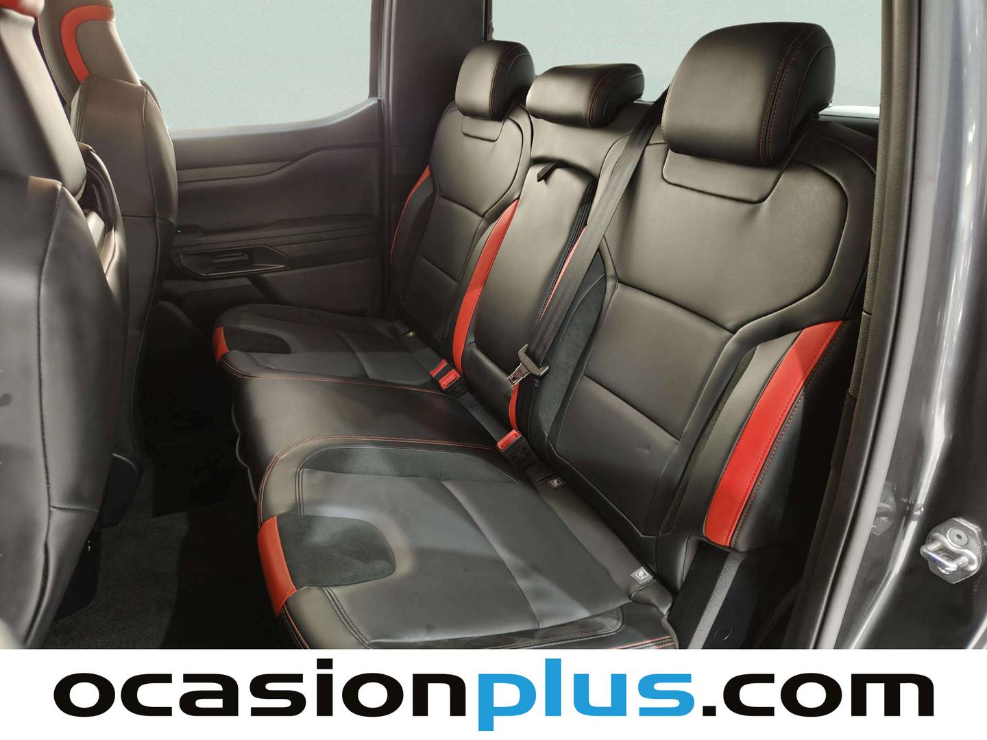 Foto asientos traseros Ford Ranger Ford Ranger 3.0 Ecoboost Doble Cabina Raptor AT 4x4 (288 CV)