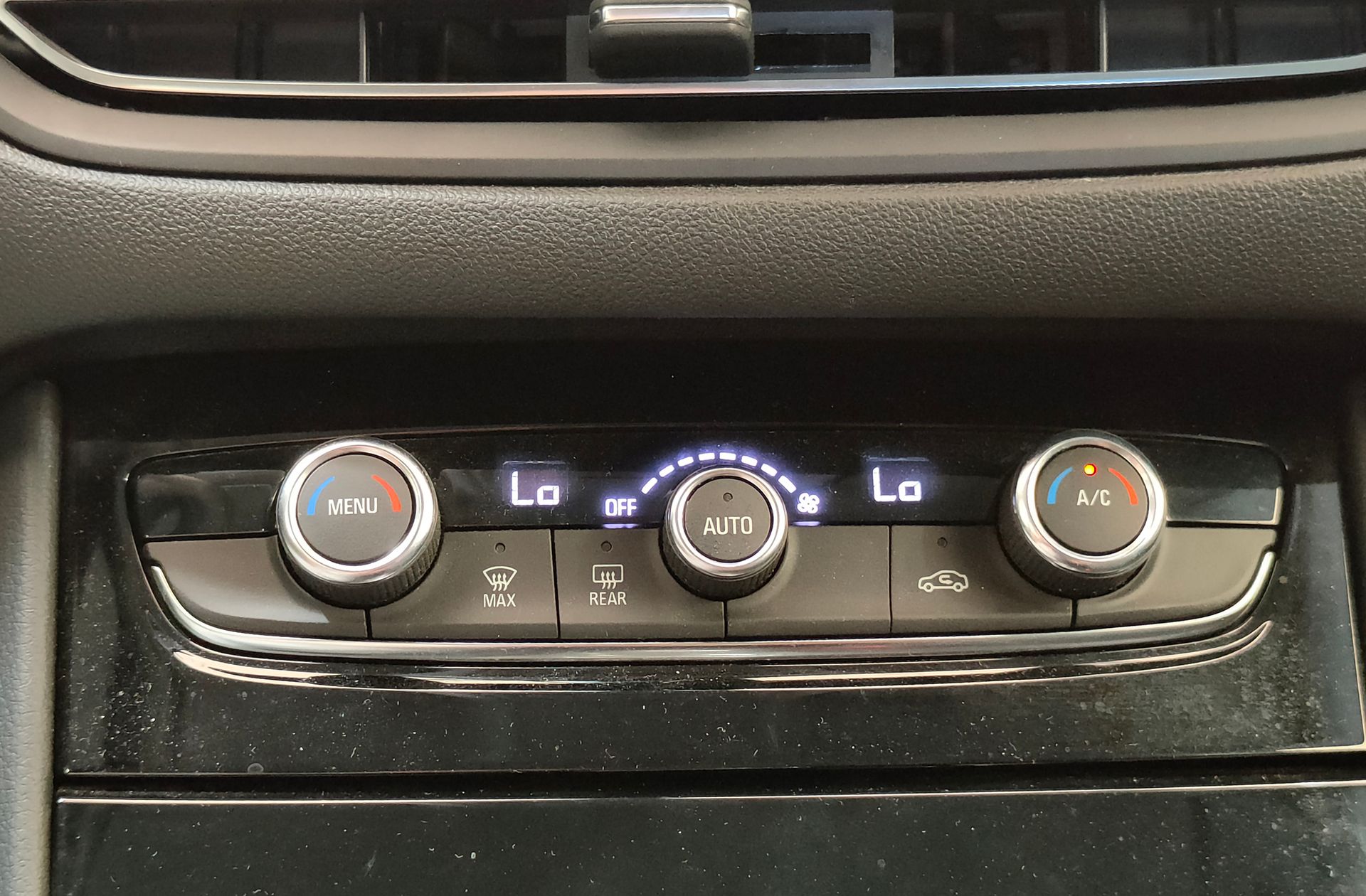 Opel Grandland 1.6 Turbo PHEV GS - foto 32