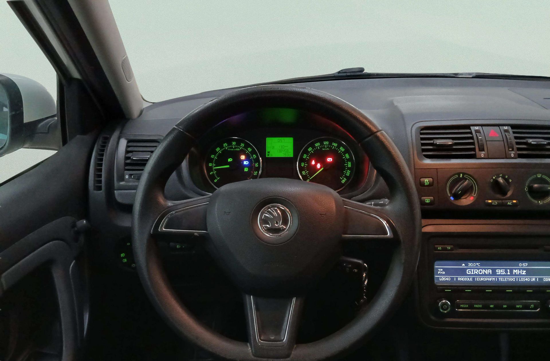 Škoda Fabia 1.6 TDI Fresh - foto 17
