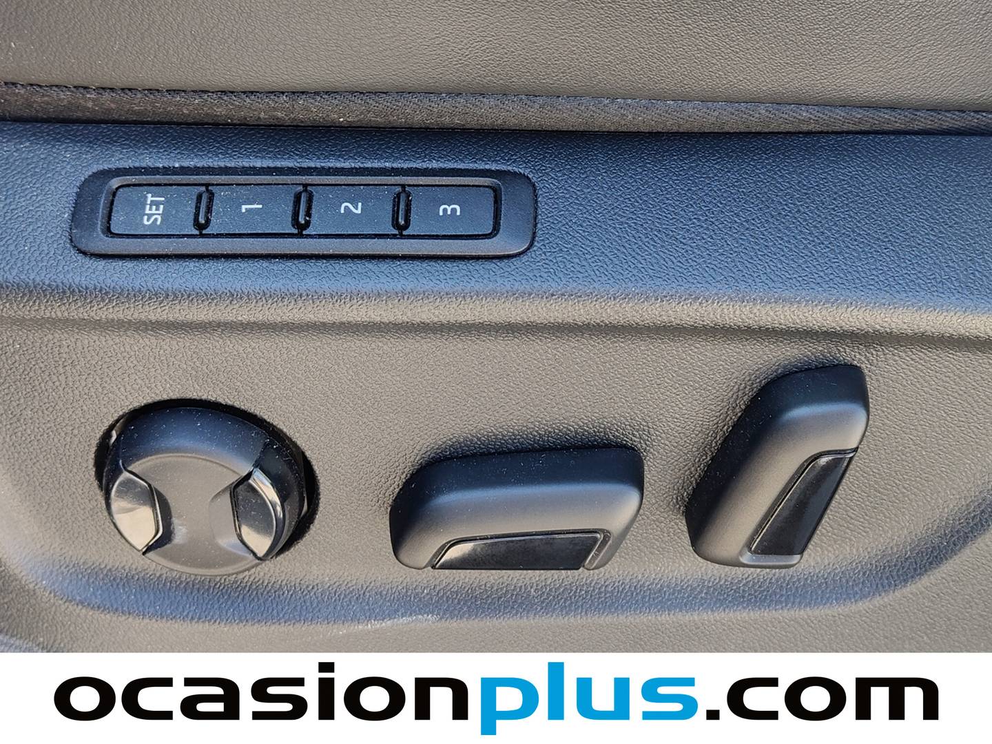 Equipamiento del Skoda Kodiaq Skoda Kodiaq 1.5 TSI Sportline 4x2 DSG (150 CV) 7 Plazas