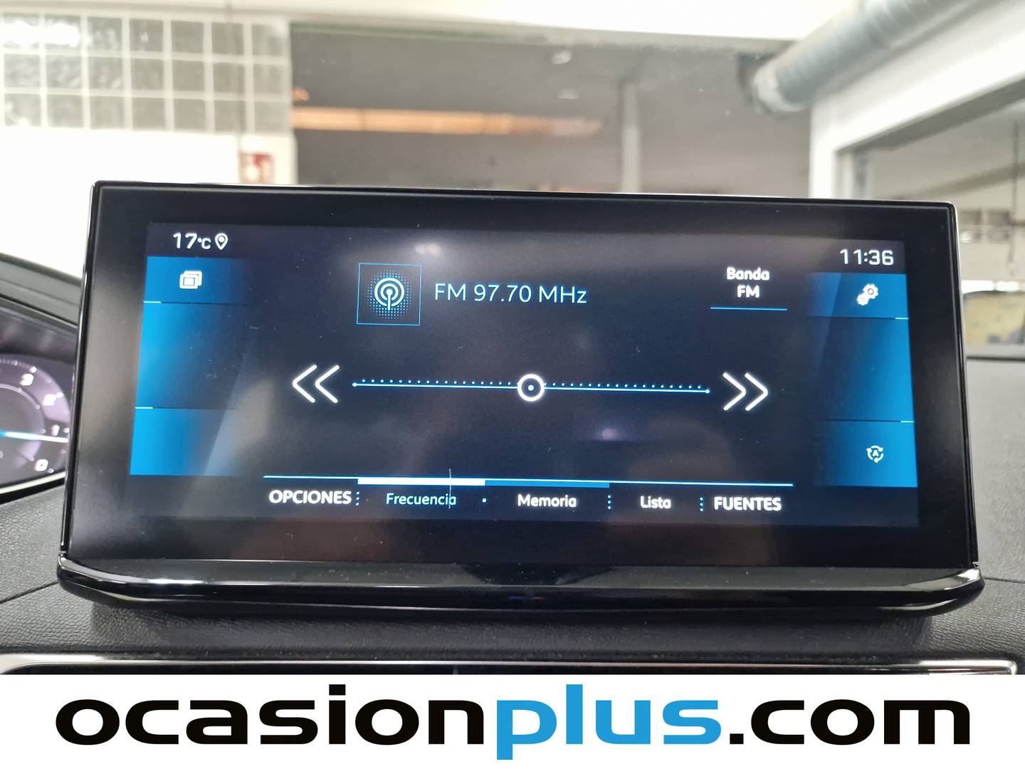 Foto Peugeot 3008 Peugeot 3008 PureTech 130 S&S GT EAT8 (130 CV)