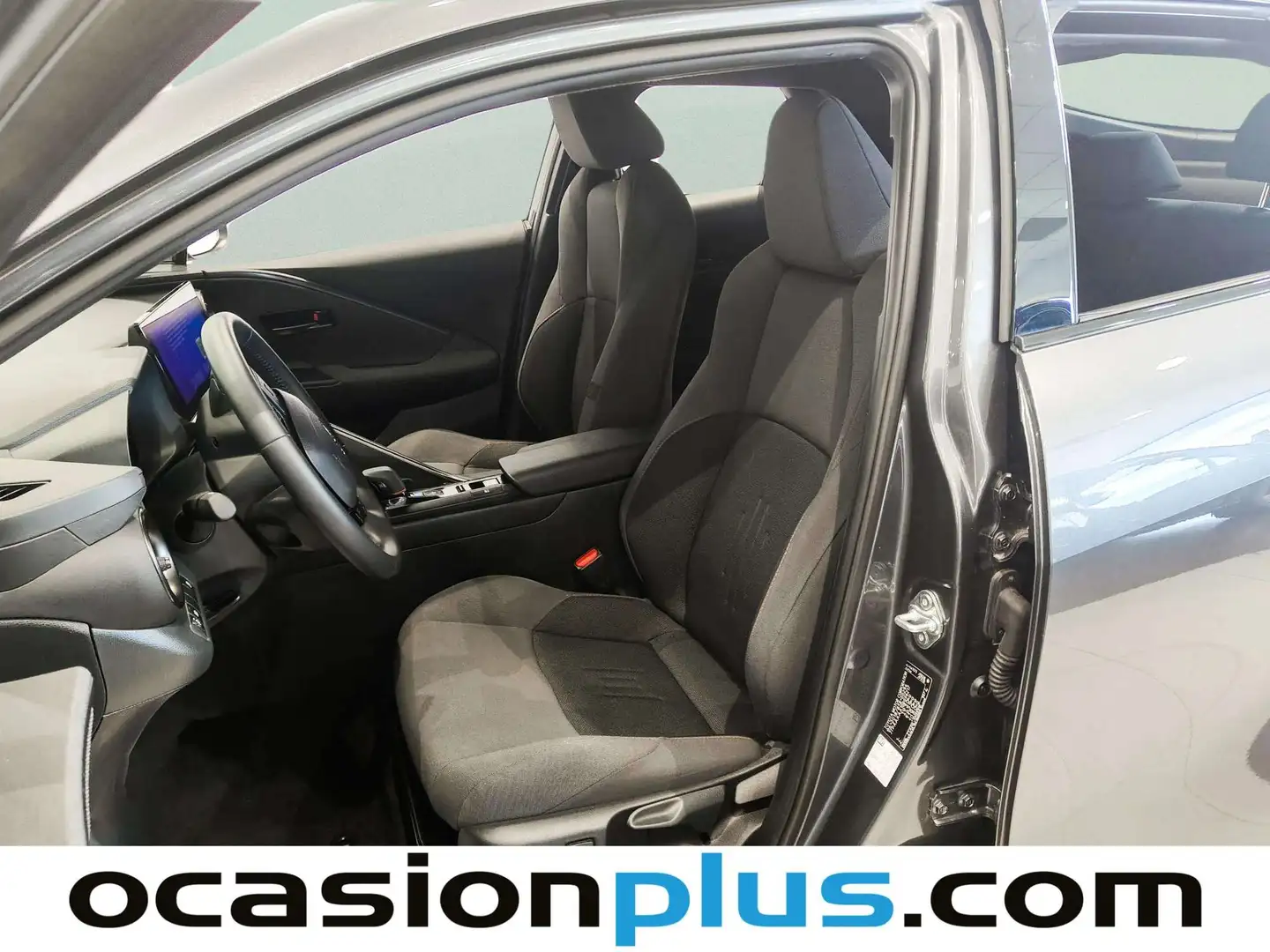 Foto Toyota C-HR Toyota C-HR 140H Advance (140 CV)