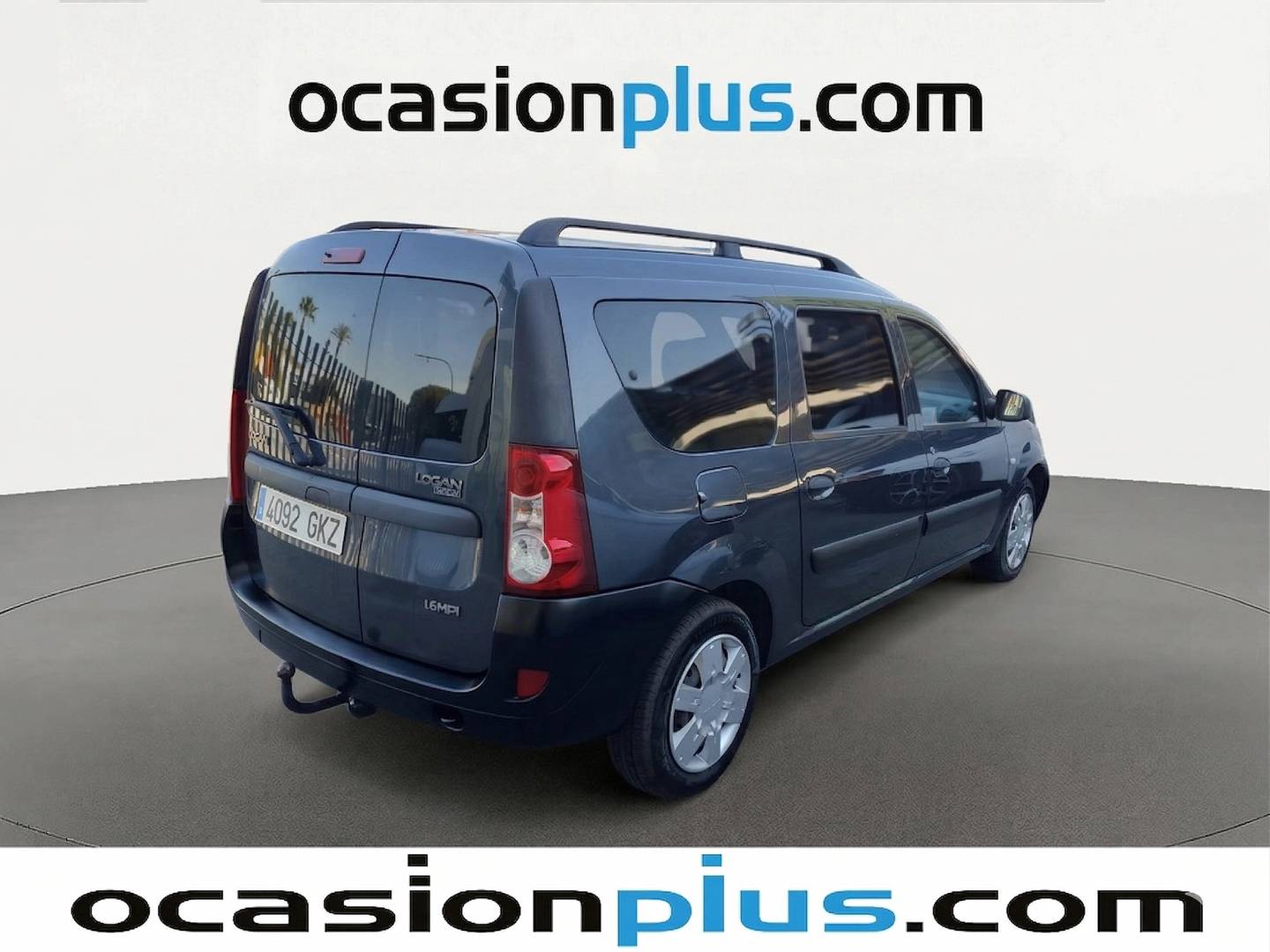 Foto trasera Dacia Logan Dacia Logan 1.6 Break Laureate (90 CV) derecha