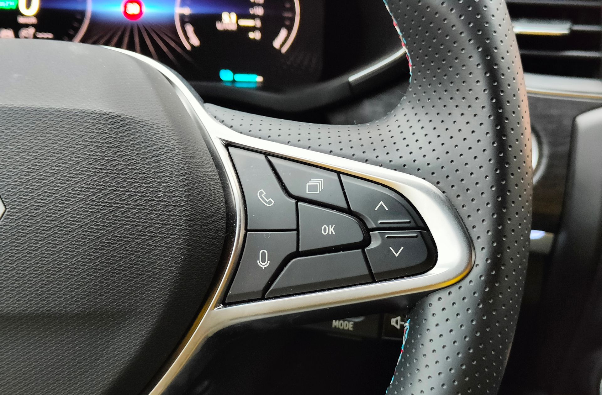 Renault Arkana Esprit Alpine E-Tech Híbrido - foto 28