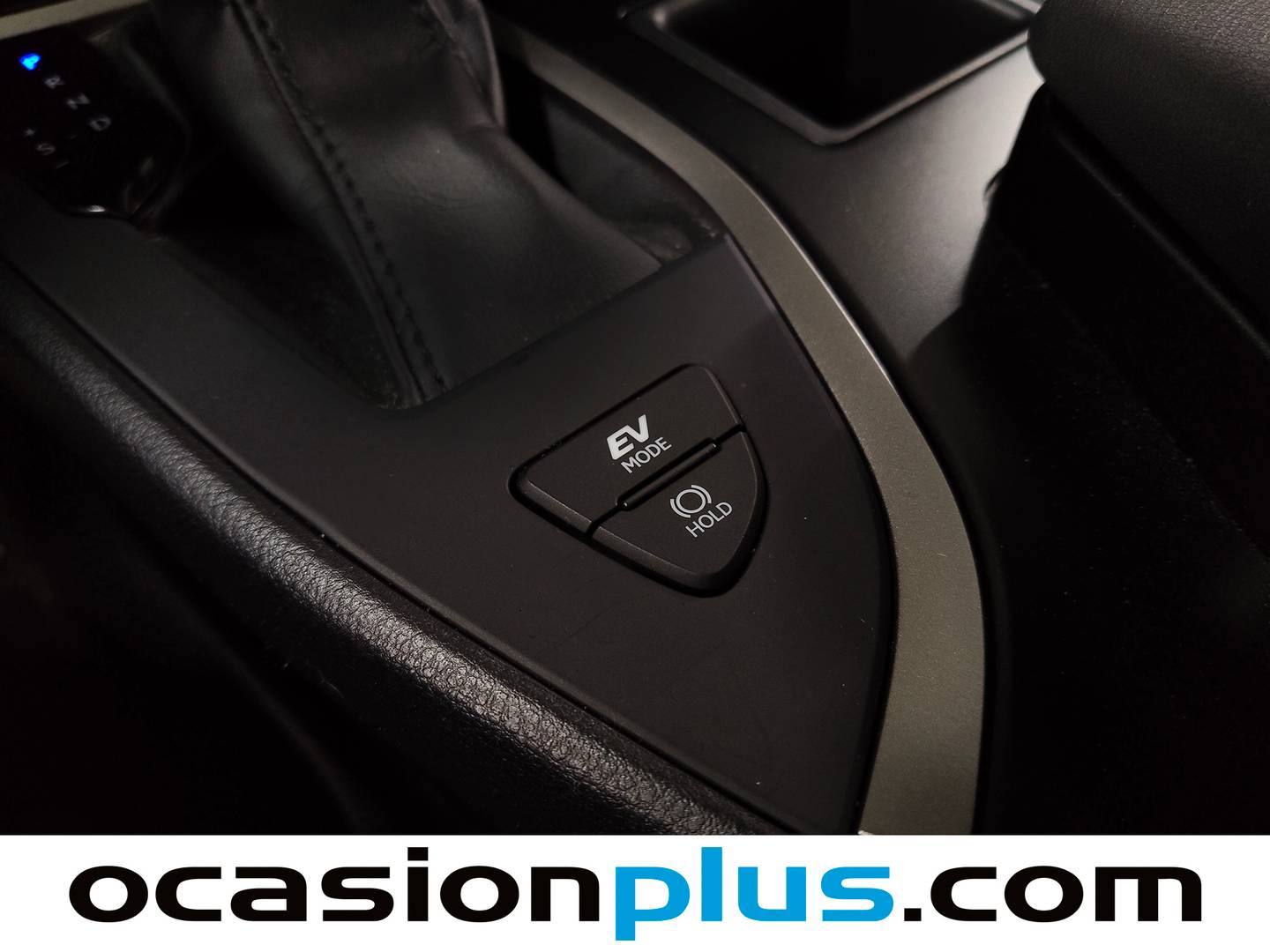 Acabados Lexus UX Lexus UX 250h Business 2WD (184 CV)