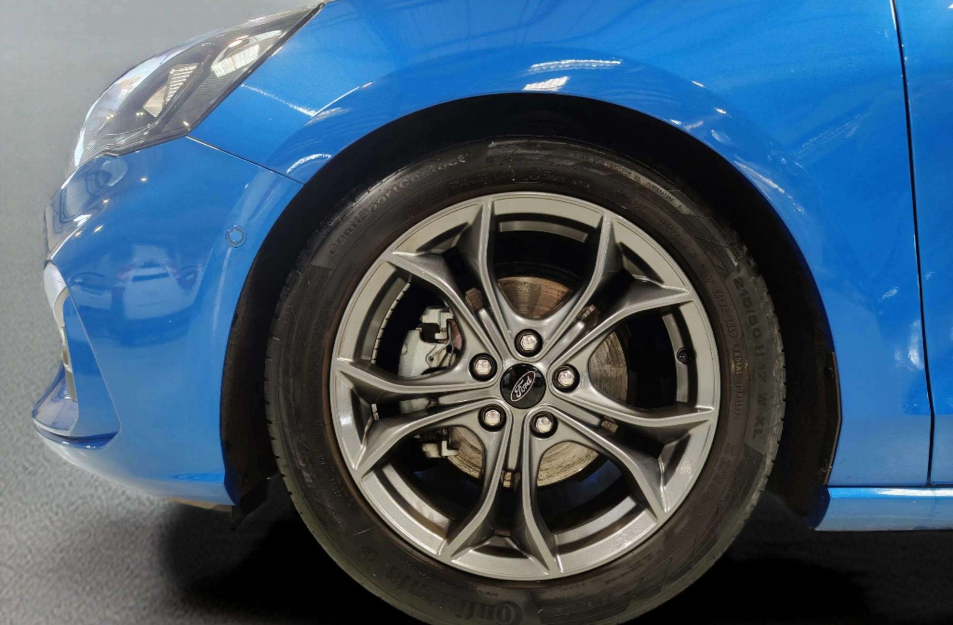 Ford Focus 1.0 EcoBoost ST-Line - foto 35