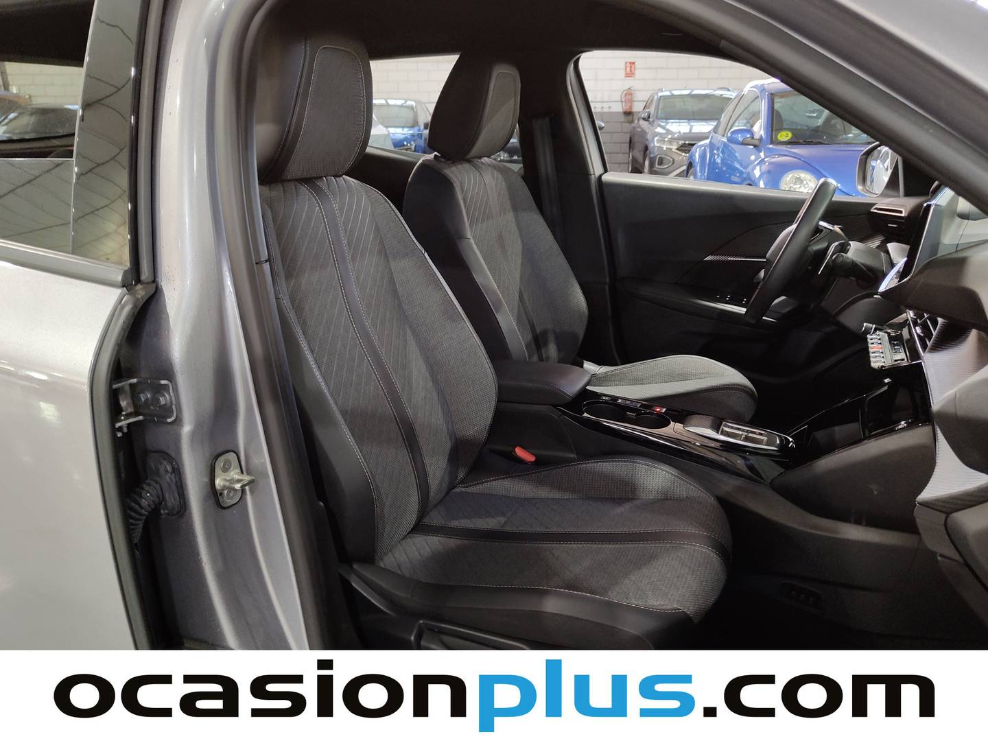 Peugeot 2008 Peugeot 2008 Allure Hybrid eDCS6 (145 CV) automático