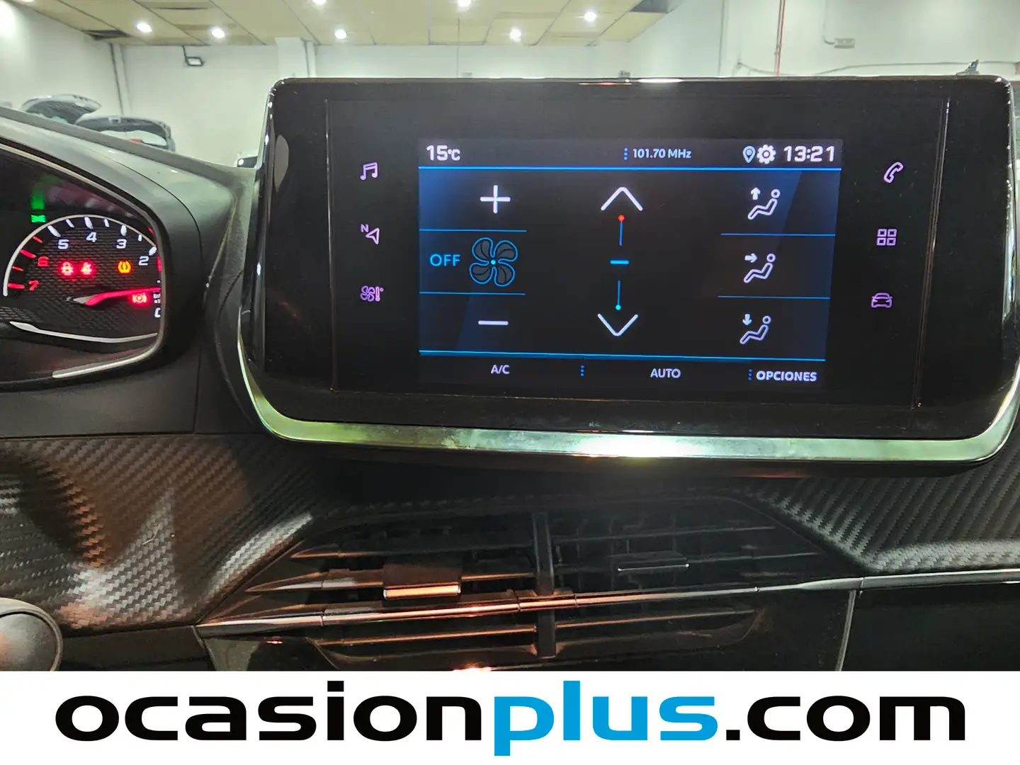 Foto Peugeot 2008 Peugeot 2008 BlueHDi 110 S&S Active Pack (110 CV)