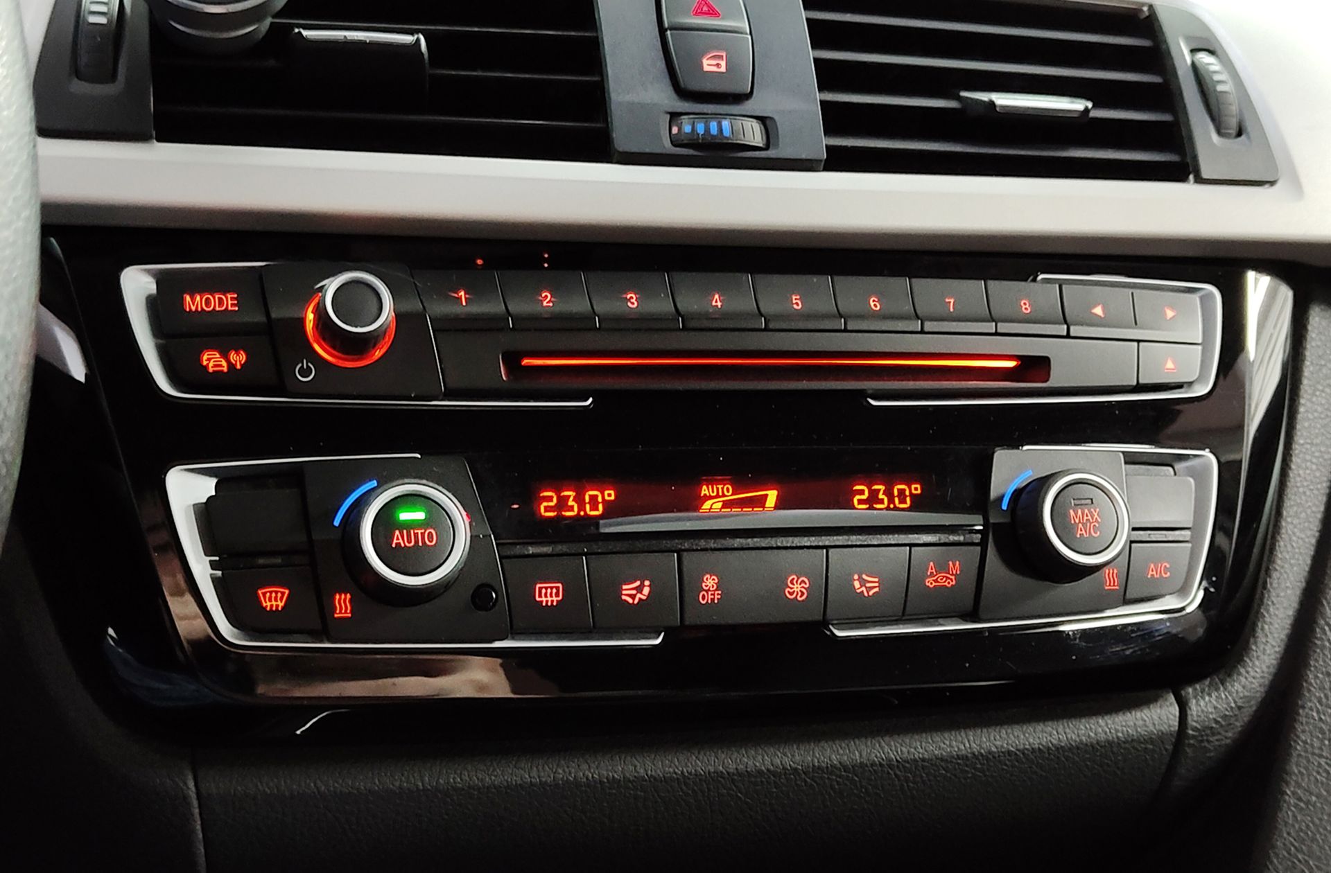 BMW Serie 3 320d Touring - foto 41