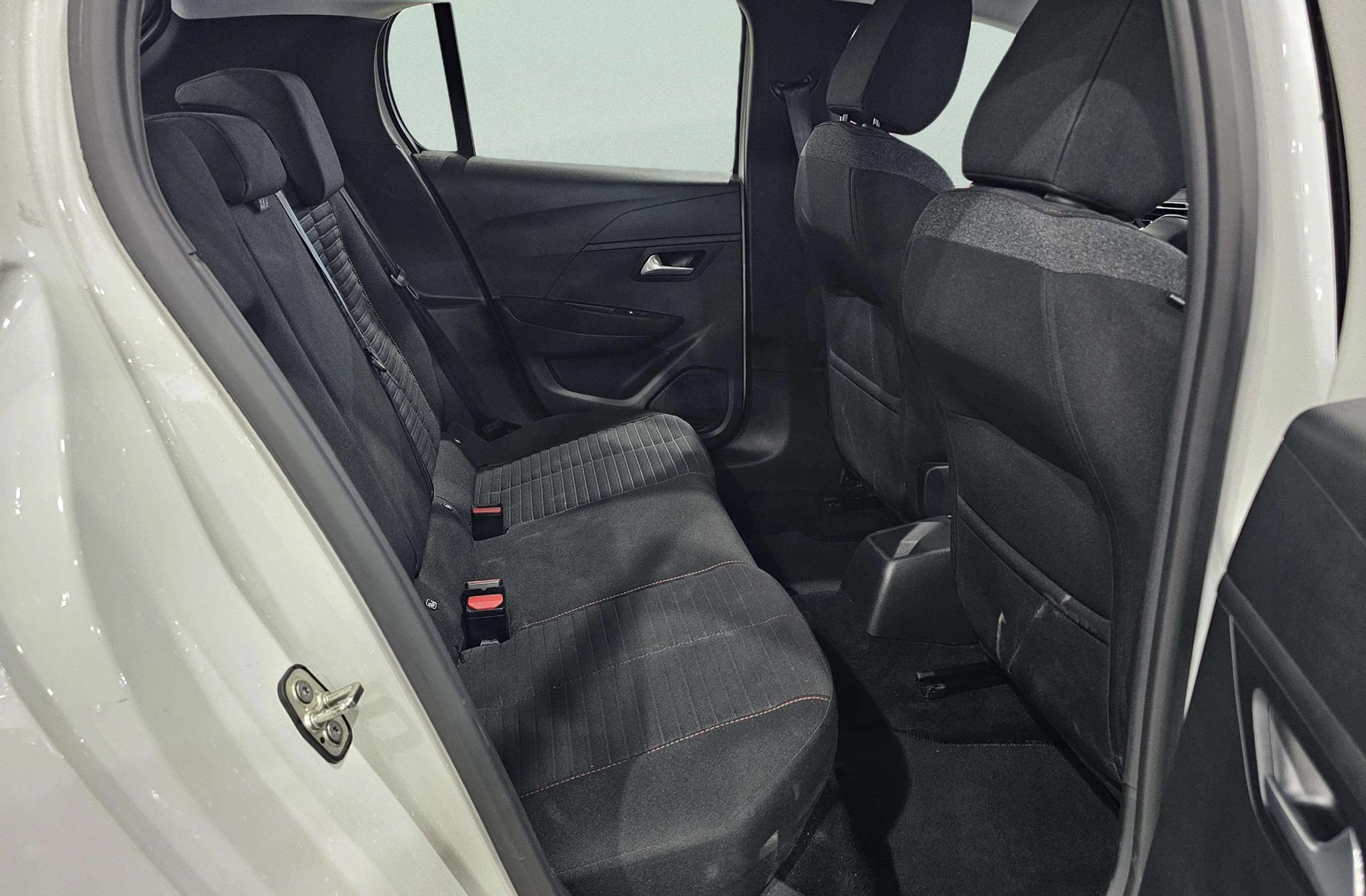 Peugeot 208 PureTech 100 Active Pack - foto 19
