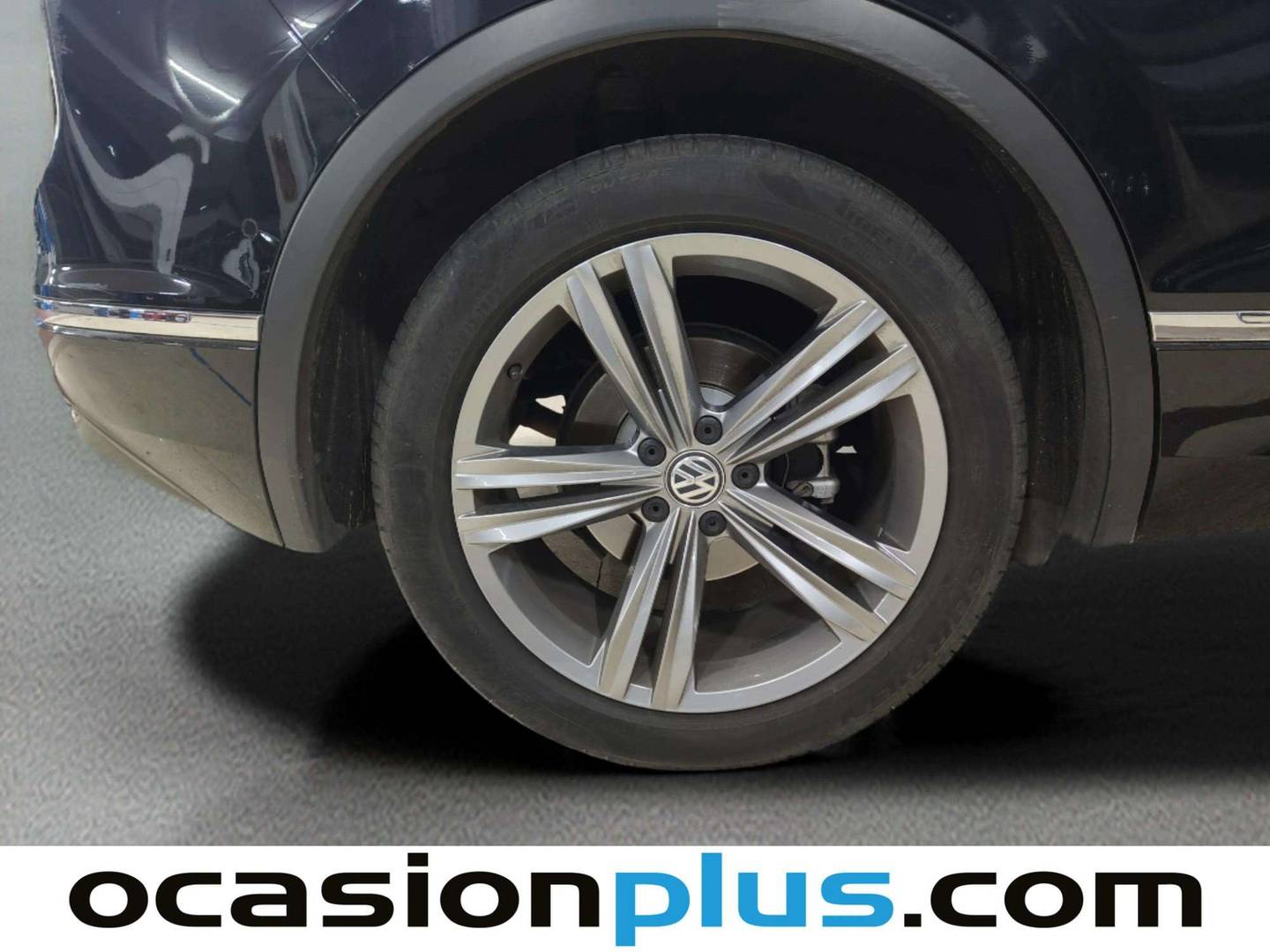 Foto Volkswagen Tiguan Volkswagen Tiguan Sport 1.5 TSI (150 CV) DSG Pack R-Line