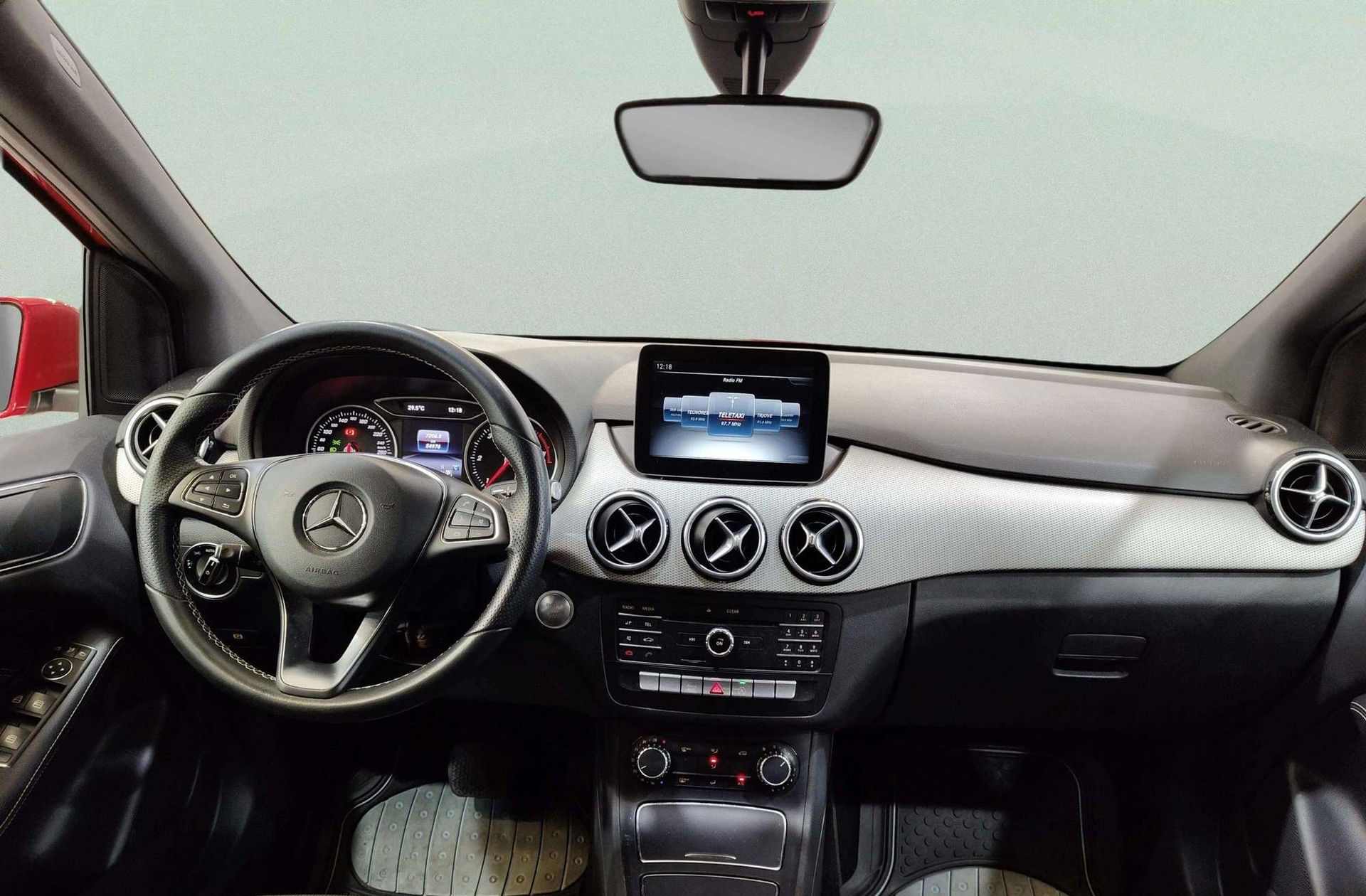 Mercedes-Benz Clase B B 180 d - foto 6